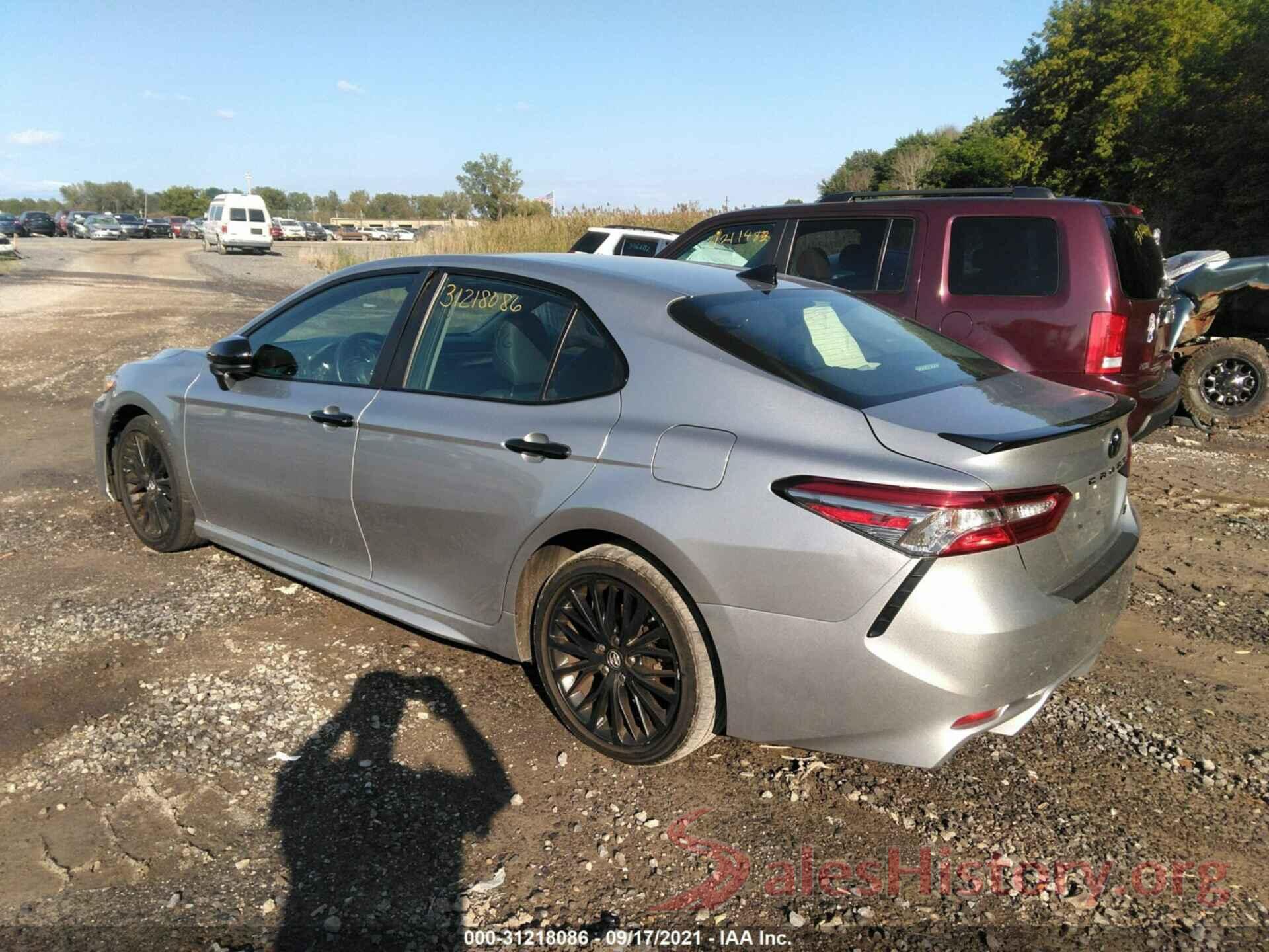 4T1B11HK3KU260479 2019 TOYOTA CAMRY