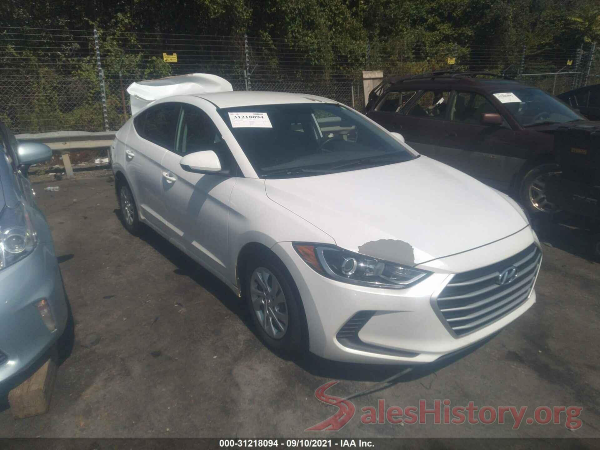 5NPD74LF2HH054807 2017 HYUNDAI ELANTRA