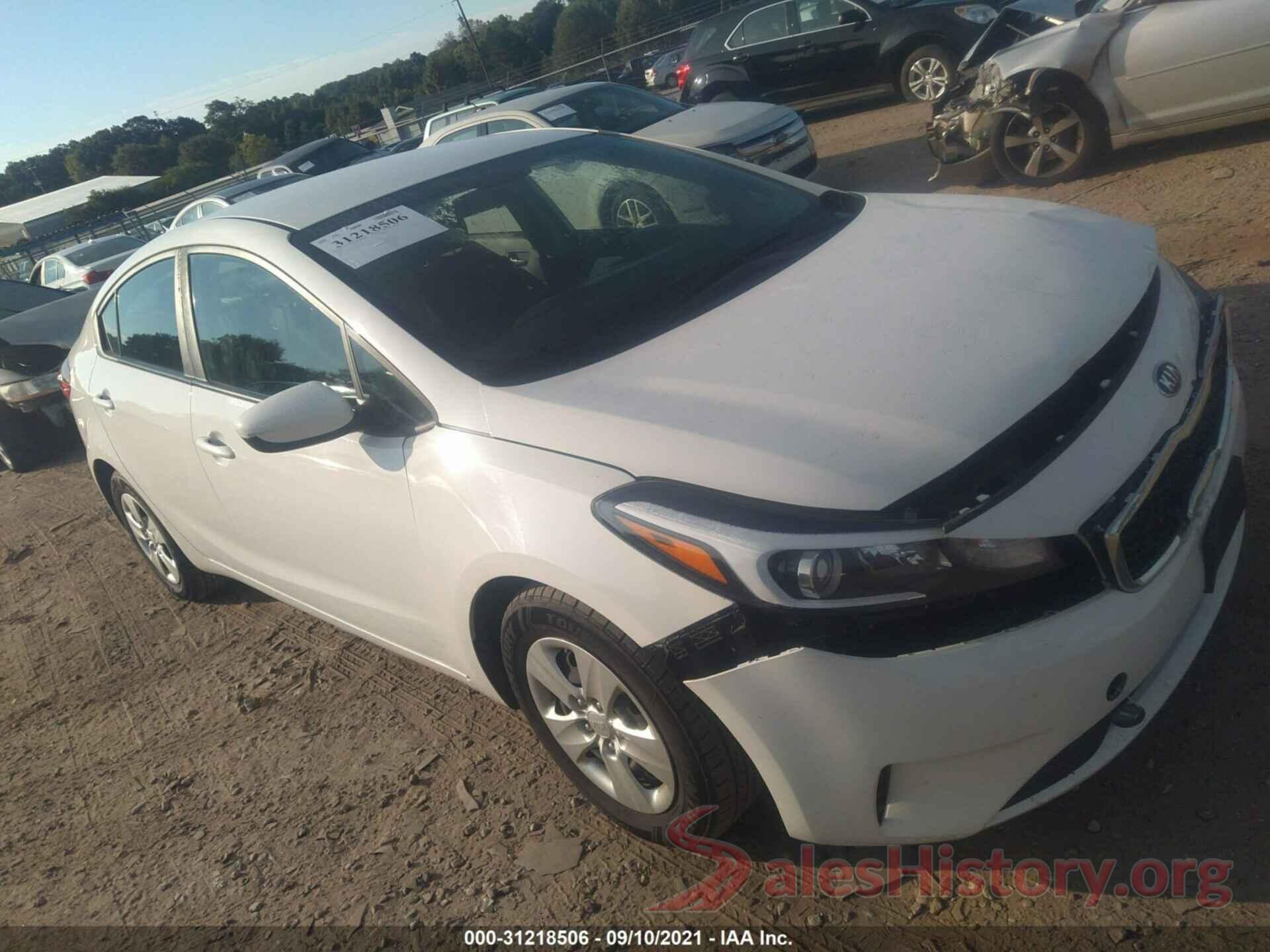 3KPFK4A73JE220426 2018 KIA FORTE