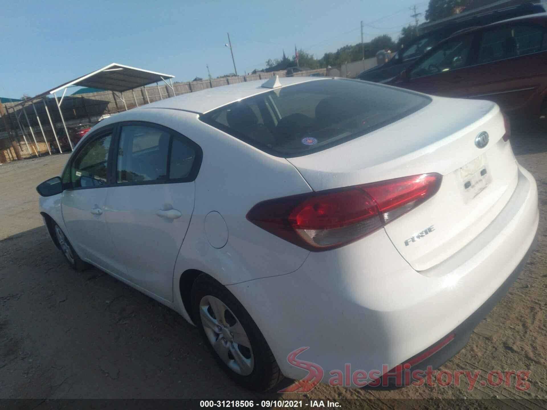 3KPFK4A73JE220426 2018 KIA FORTE