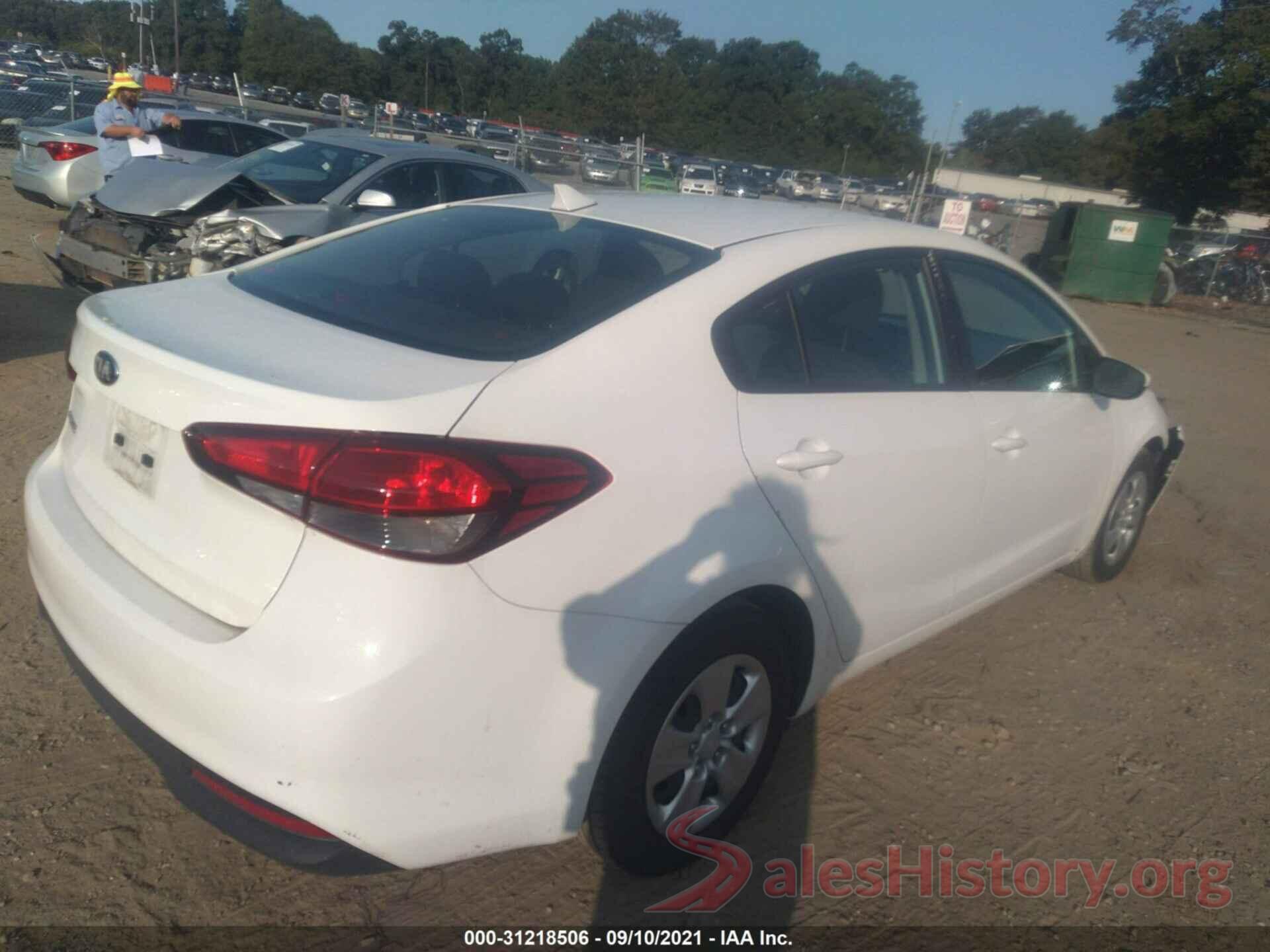 3KPFK4A73JE220426 2018 KIA FORTE