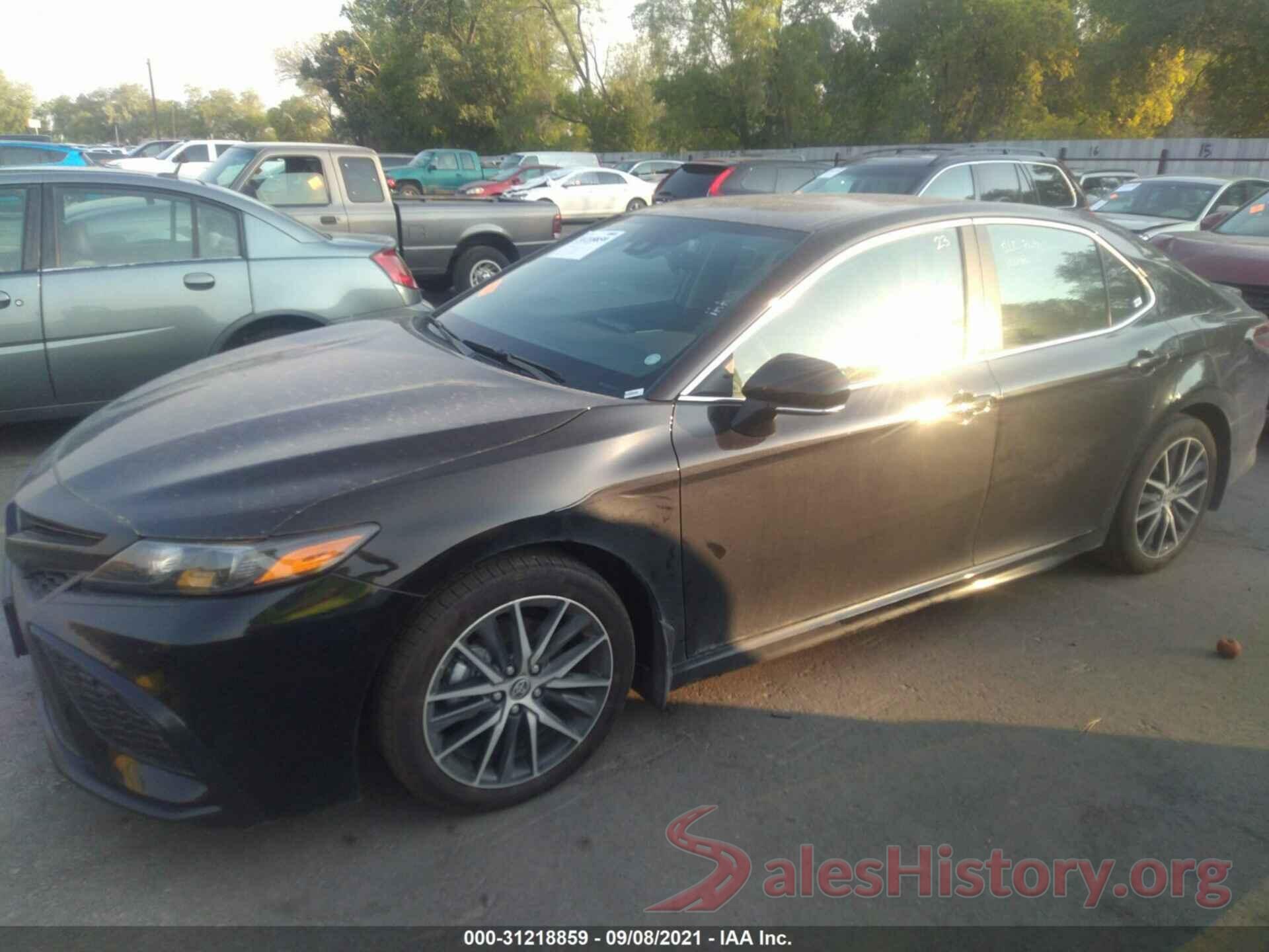 4T1G11BK7MU034477 2021 TOYOTA CAMRY