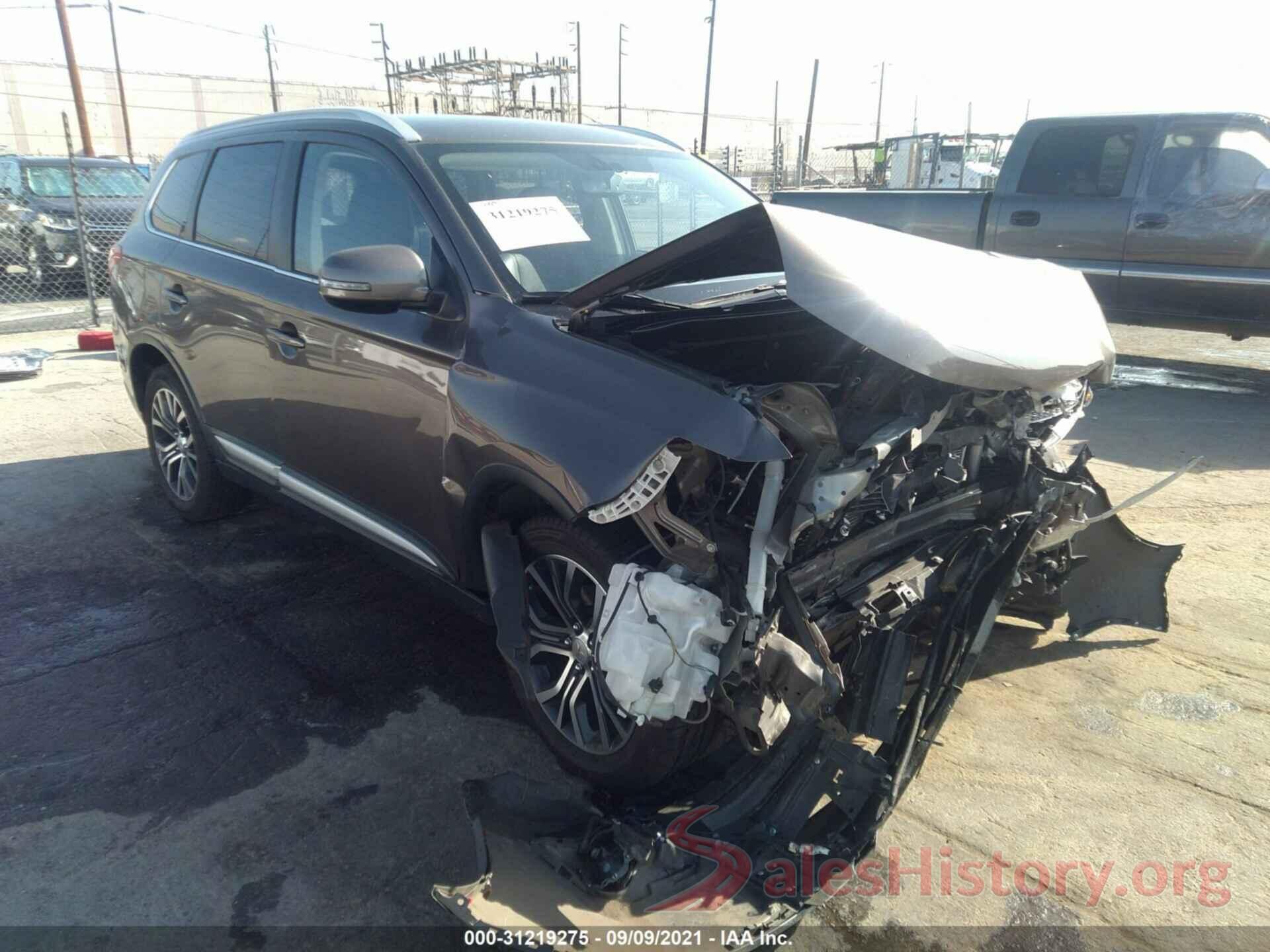 JA4AD3A3XHZ062266 2017 MITSUBISHI OUTLANDER