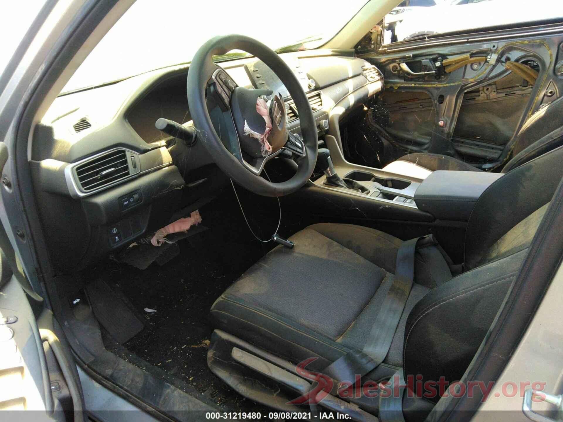 1HGCV1F10KA116978 2019 HONDA ACCORD SEDAN