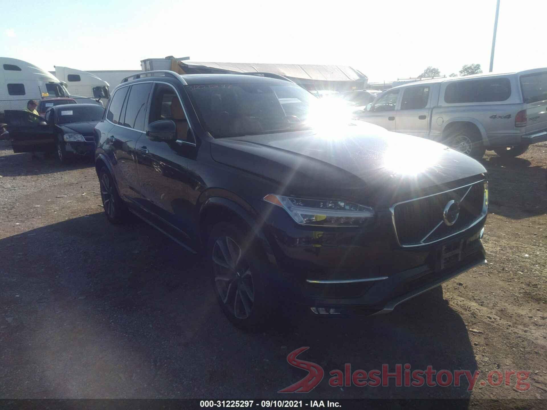 YV4A22PK2H1120712 2017 VOLVO XC90