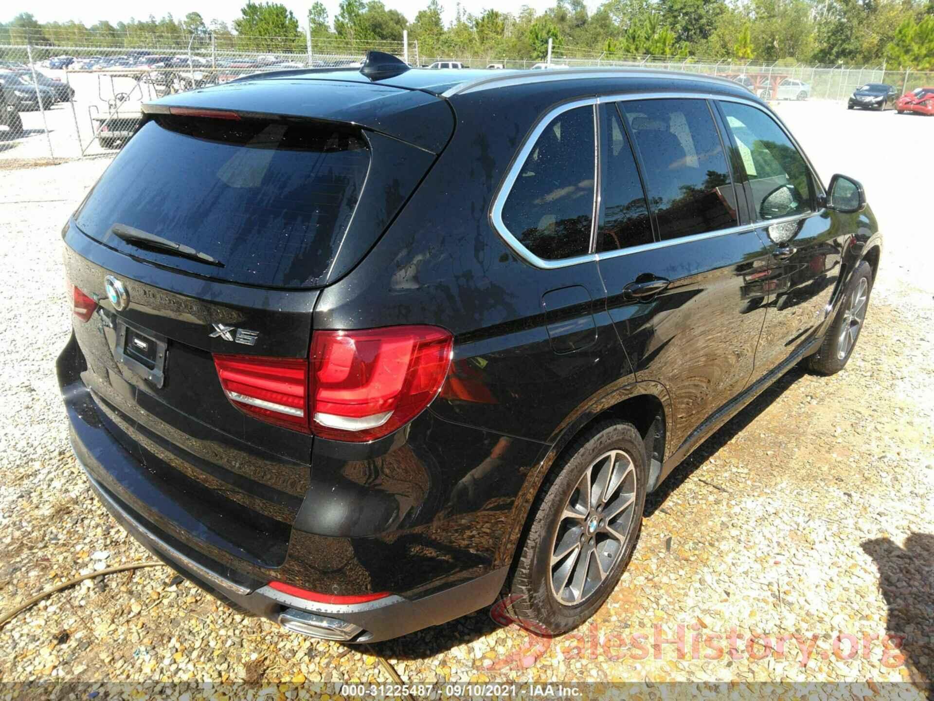 5UXKR2C54J0Z16133 2018 BMW X5