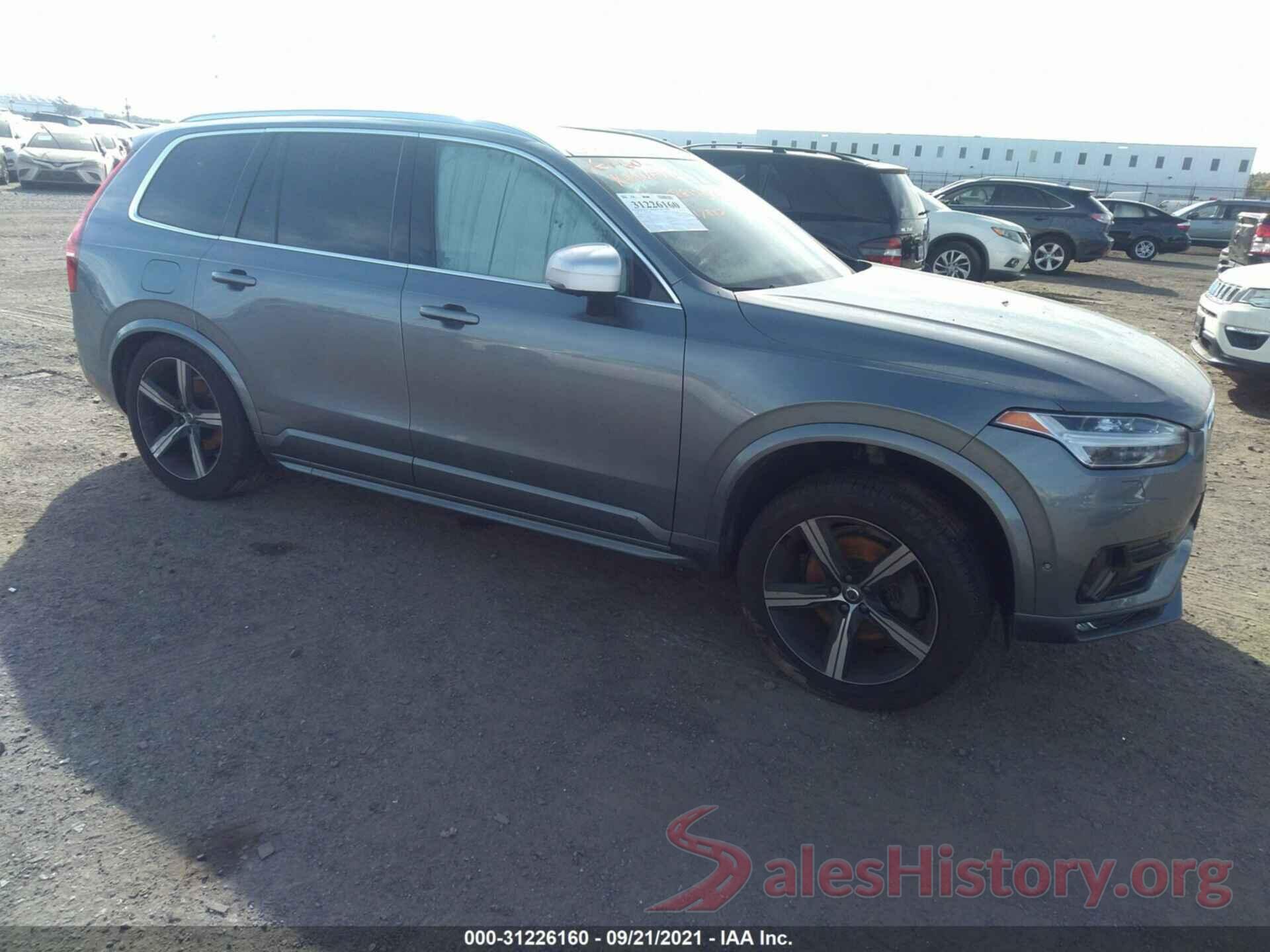 YV4A22PM3K1485120 2019 VOLVO XC90