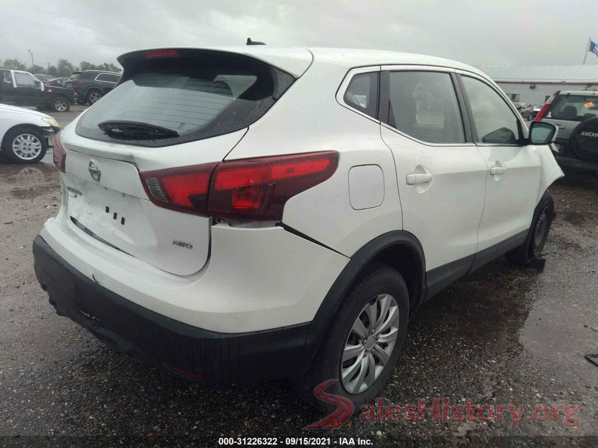 JN1BJ1CR4JW259422 2018 NISSAN ROGUE SPORT