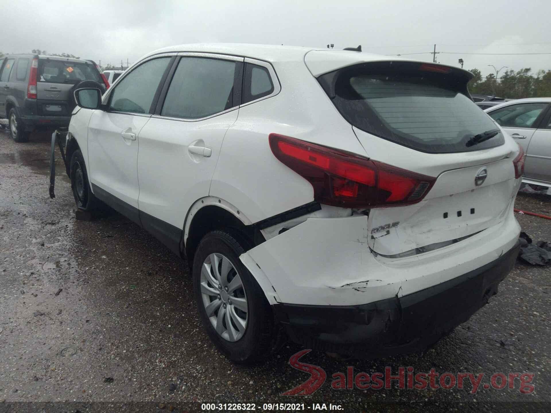 JN1BJ1CR4JW259422 2018 NISSAN ROGUE SPORT