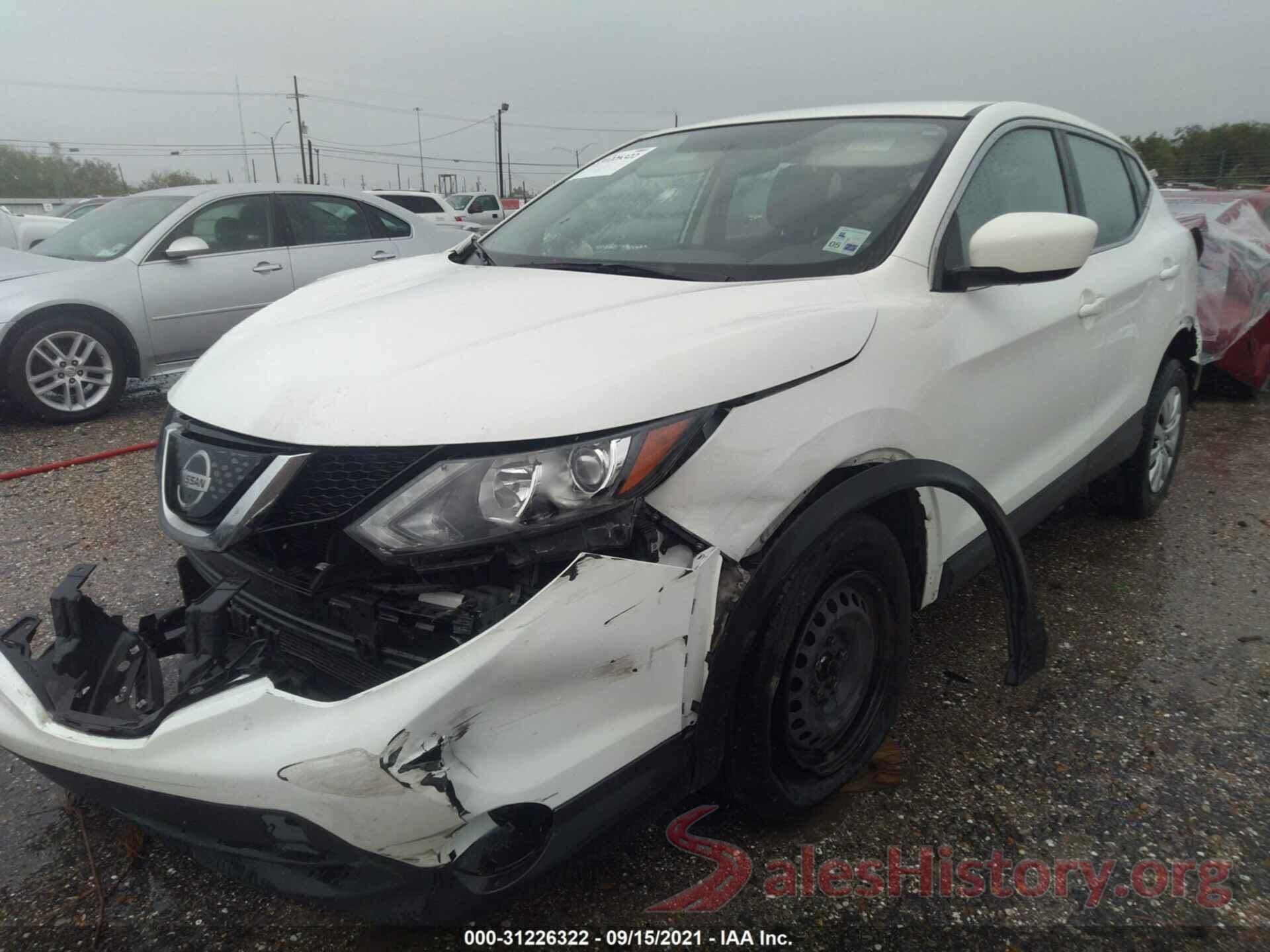 JN1BJ1CR4JW259422 2018 NISSAN ROGUE SPORT