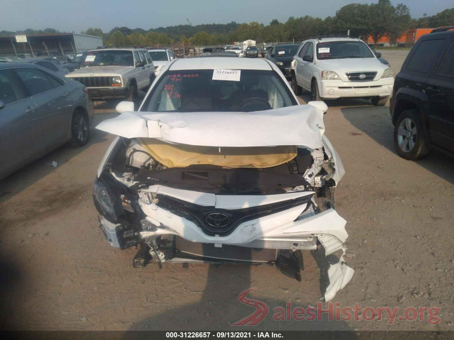 JTNB11HK5J3014909 2018 TOYOTA CAMRY