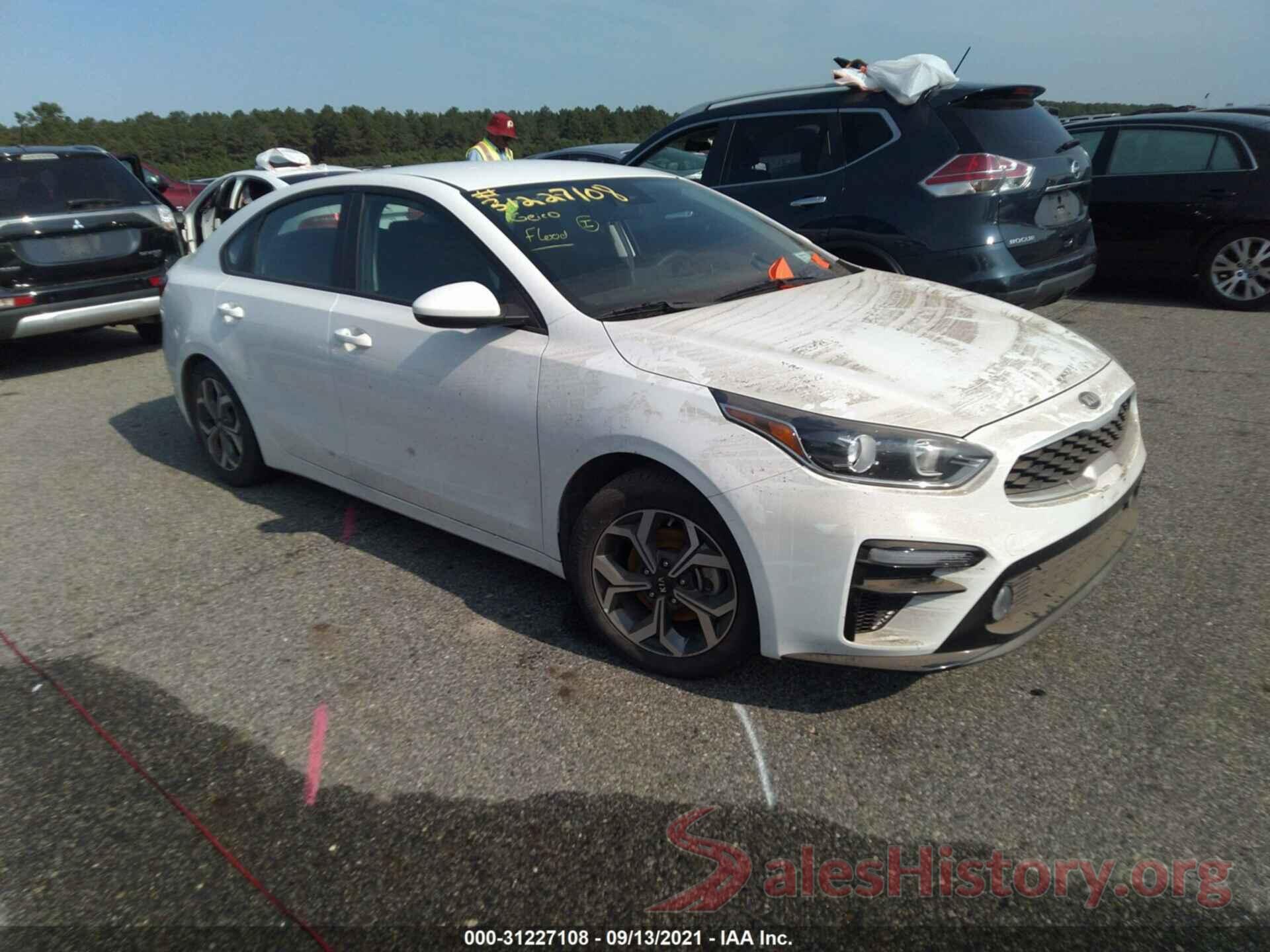 3KPF24AD8KE081062 2019 KIA FORTE