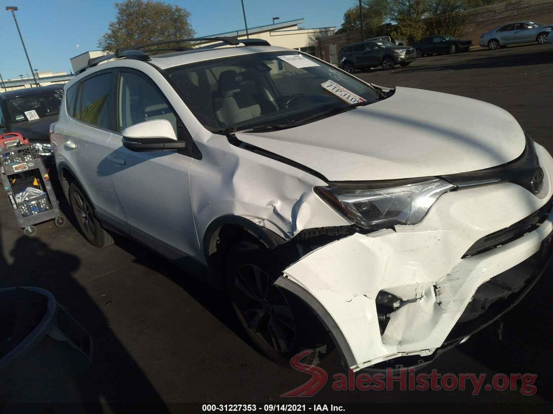 JTMWFREV0HJ101370 2017 TOYOTA RAV4