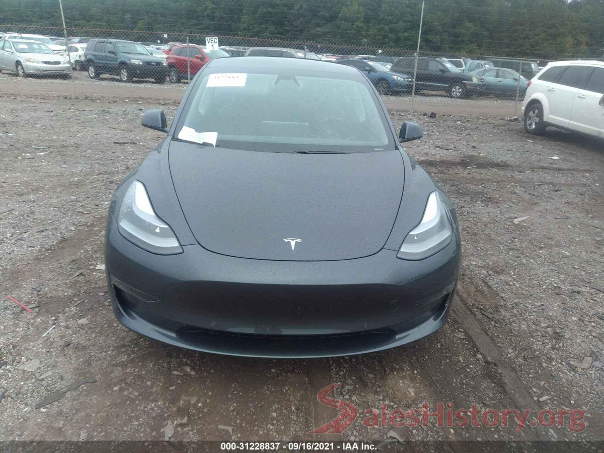 5YJ3E1EB8MF960821 2021 TESLA MODEL 3