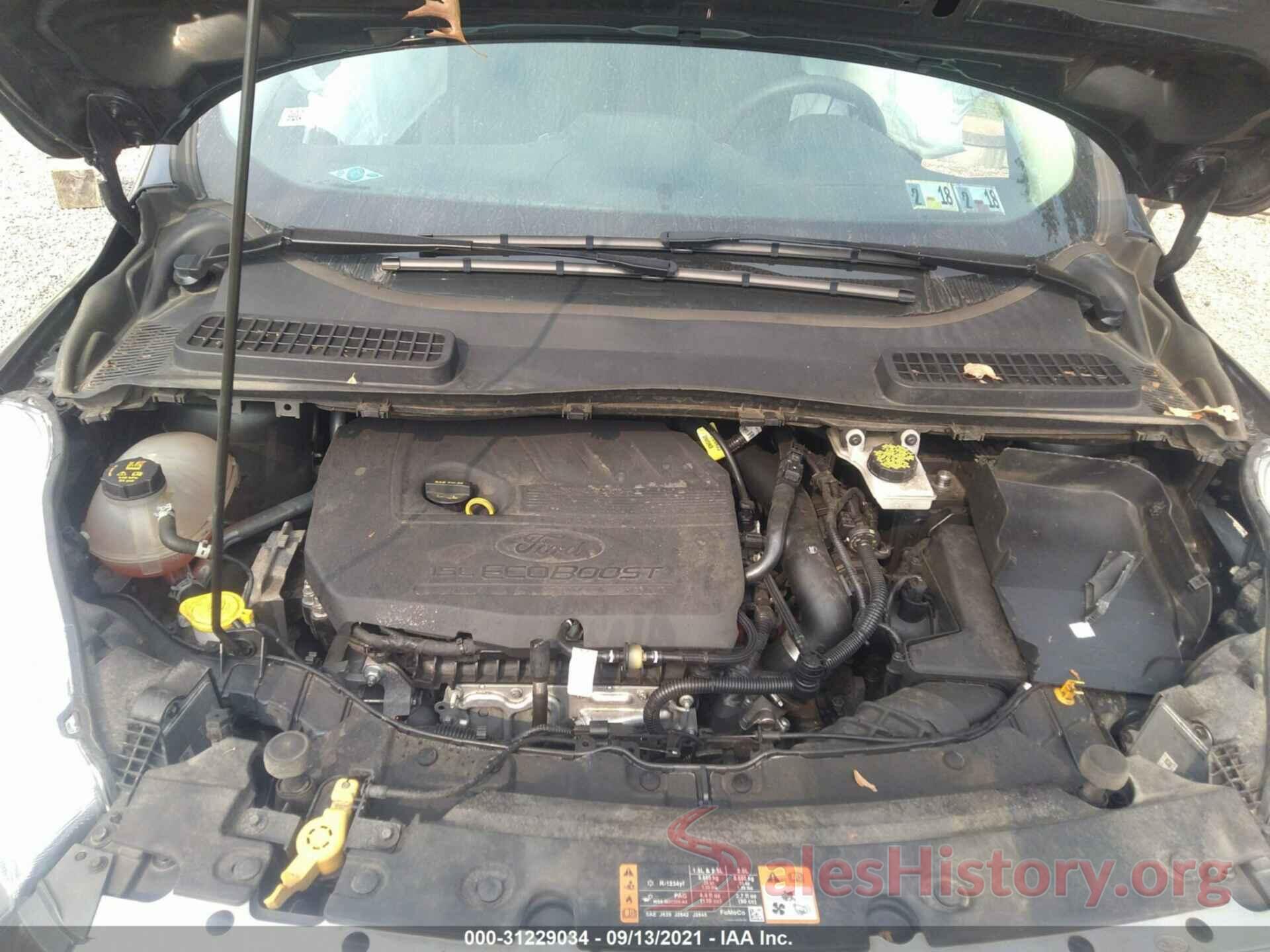 1FMCU9GD8HUC75520 2017 FORD ESCAPE