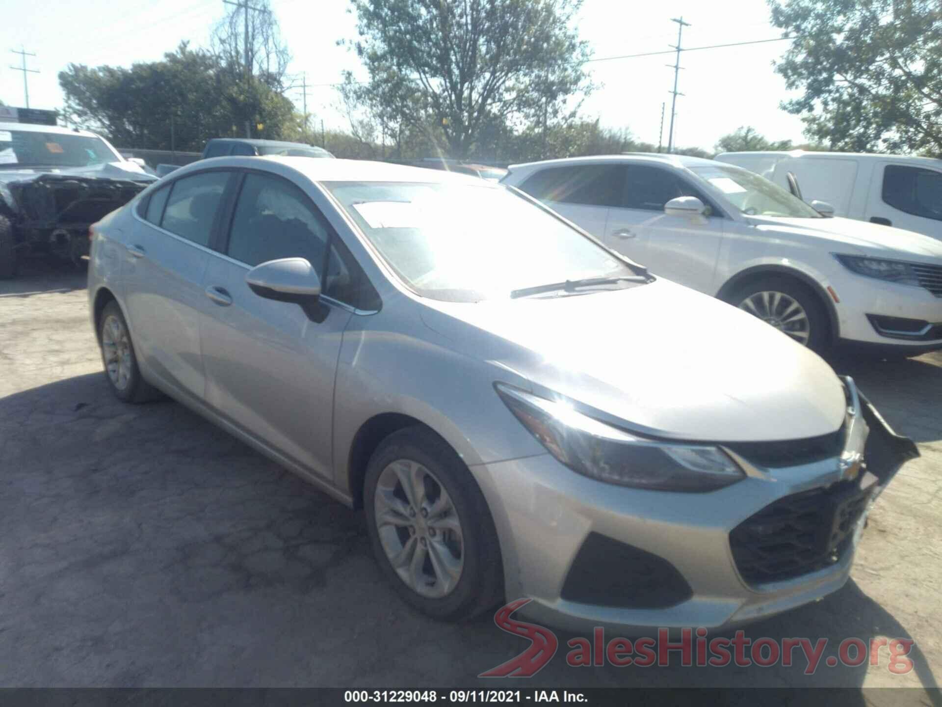 1G1BE5SM7K7131713 2019 CHEVROLET CRUZE