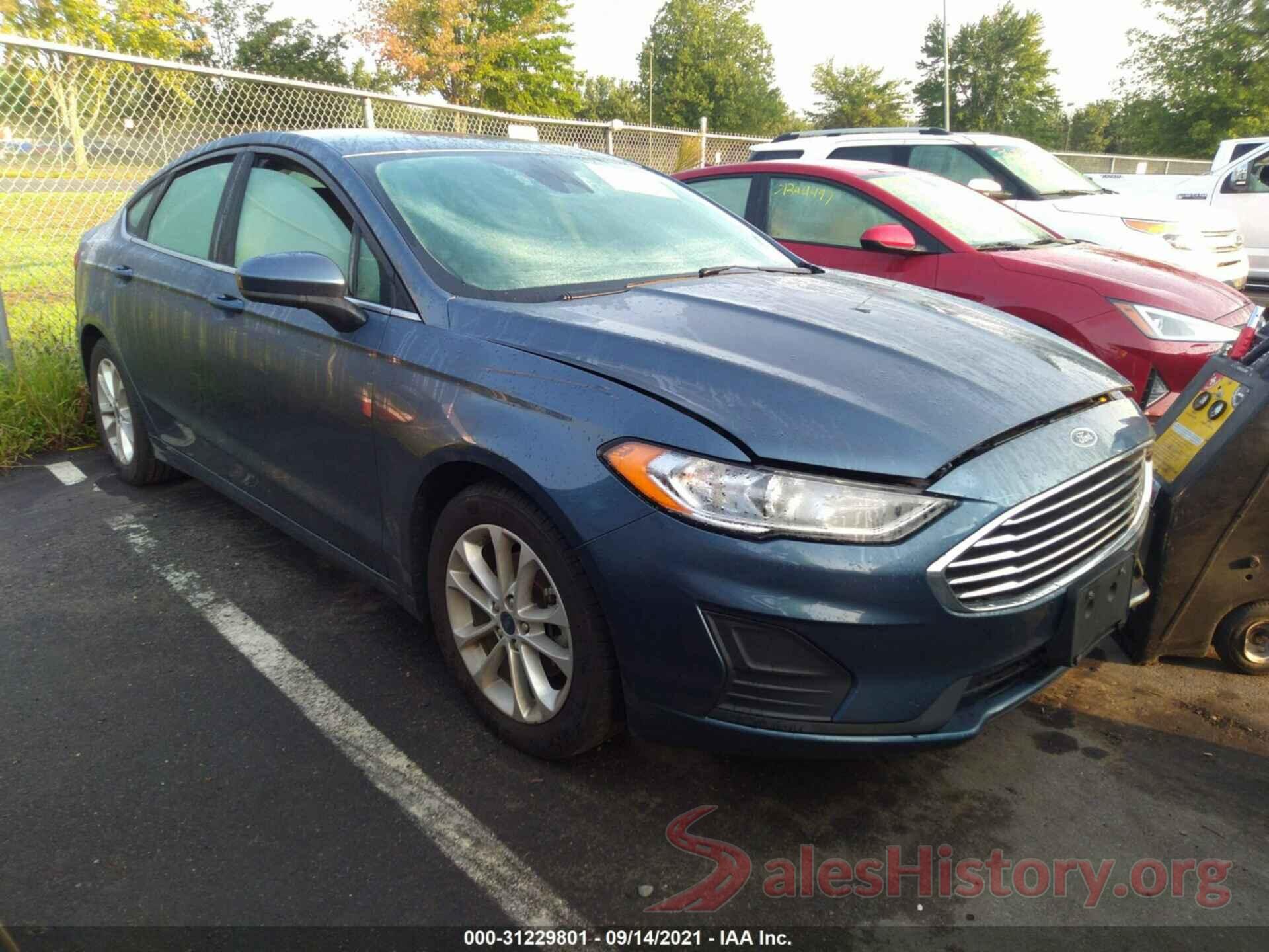 3FA6P0HD2KR159107 2019 FORD FUSION