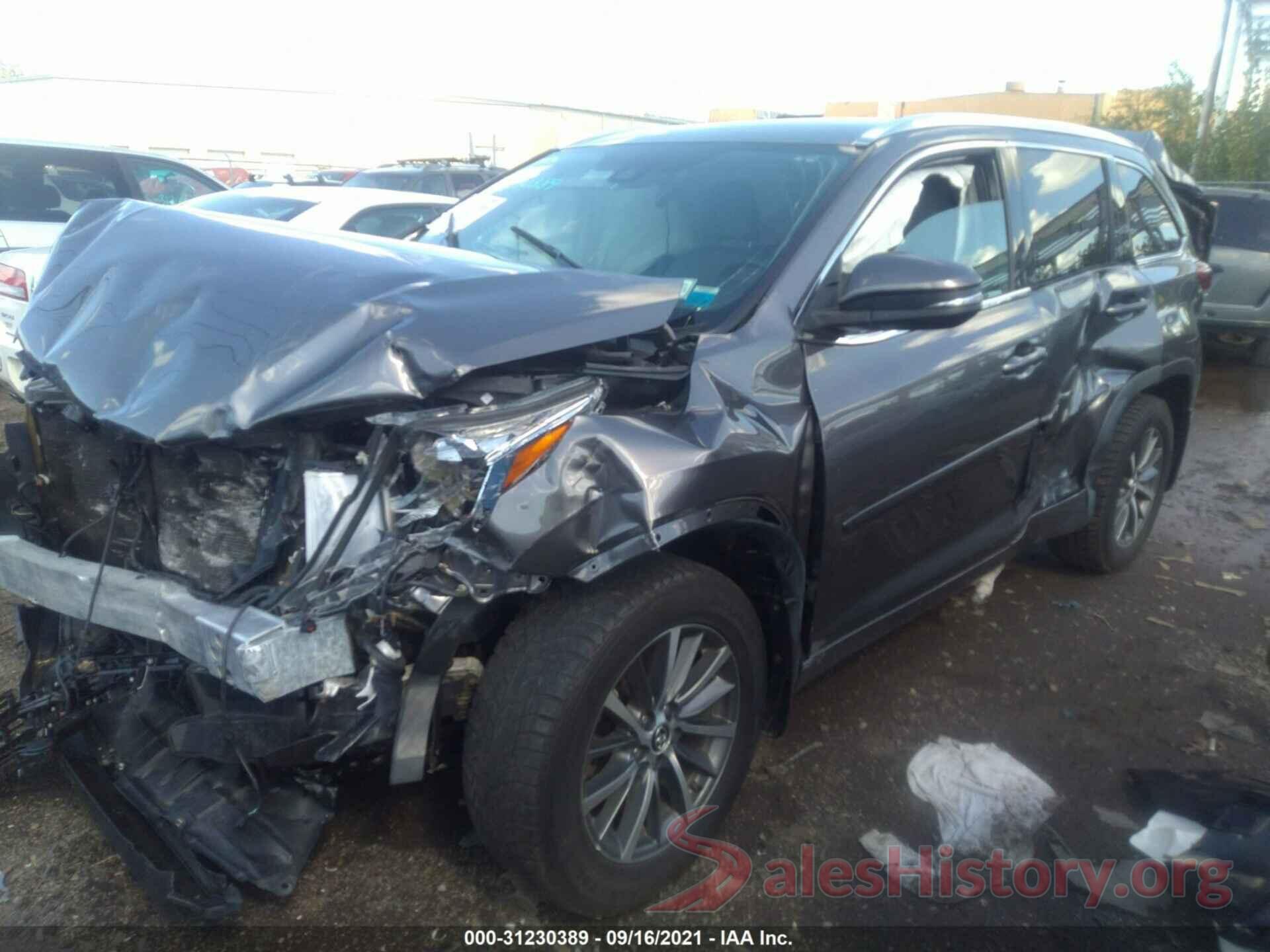 5TDJZRFH2JS528648 2018 TOYOTA HIGHLANDER