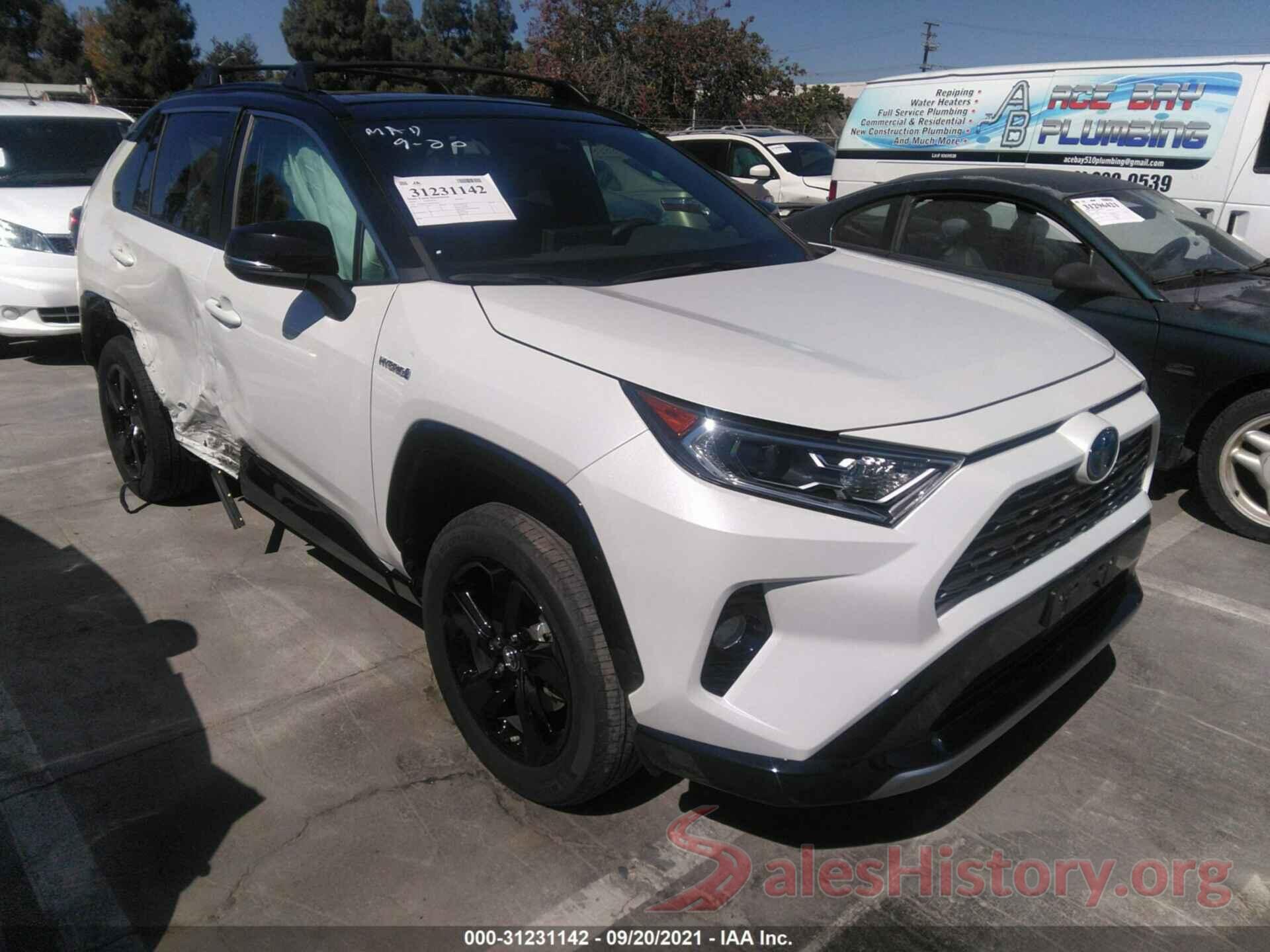 2T3EWRFV4KW022044 2019 TOYOTA RAV4