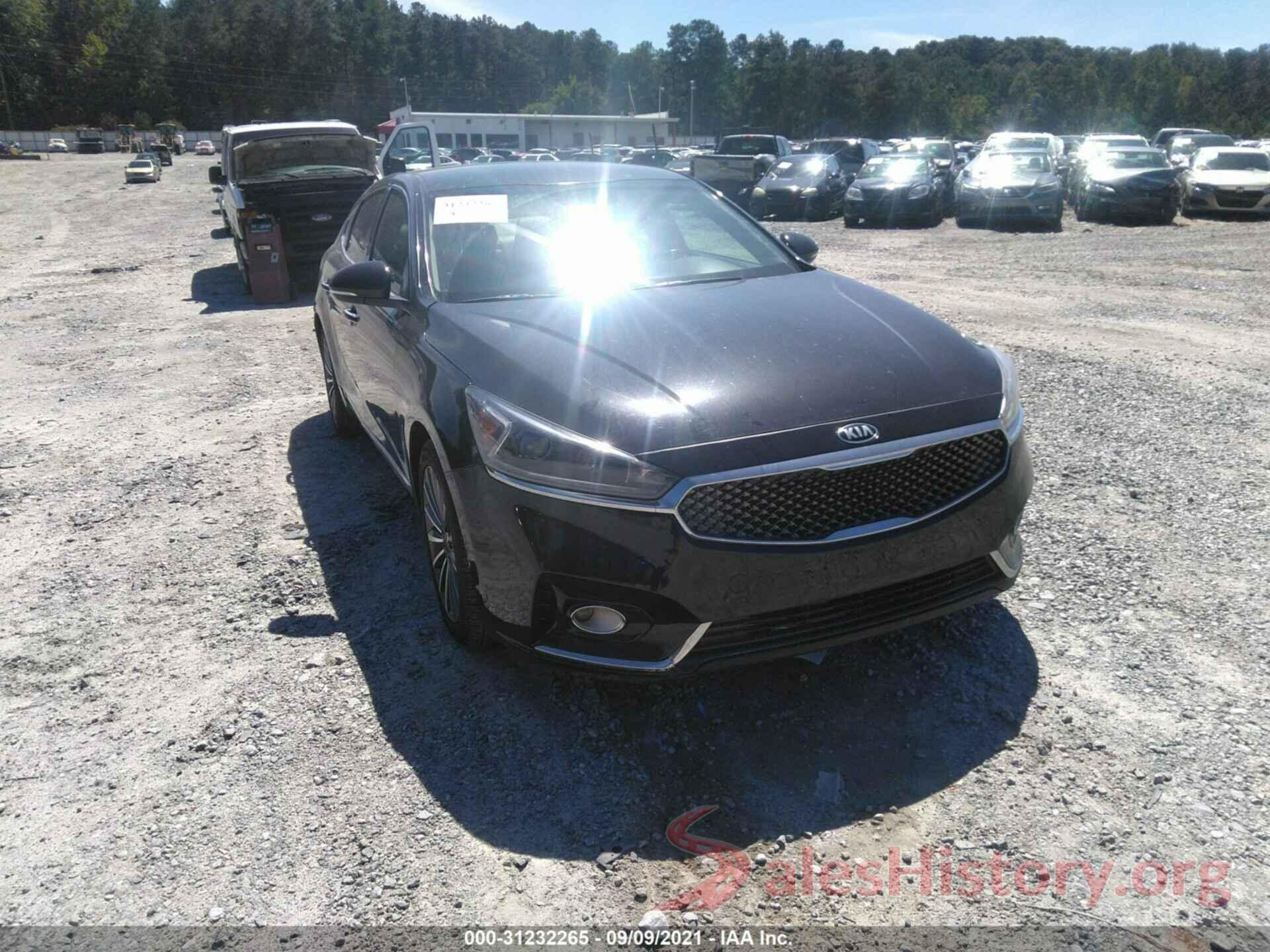 KNALB4J1XH5094146 2017 KIA CADENZA