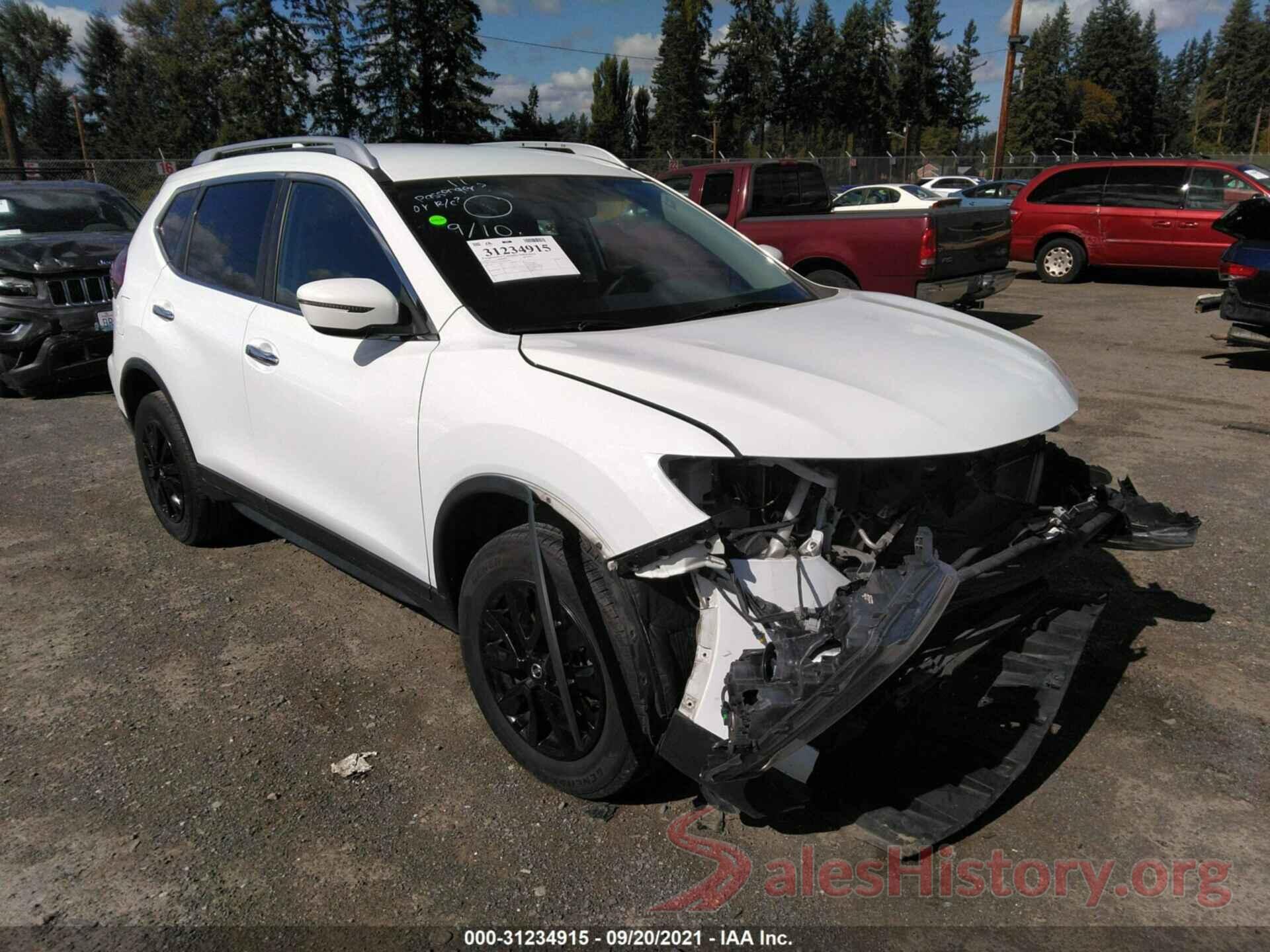 KNMAT2MV6JP525795 2018 NISSAN ROGUE