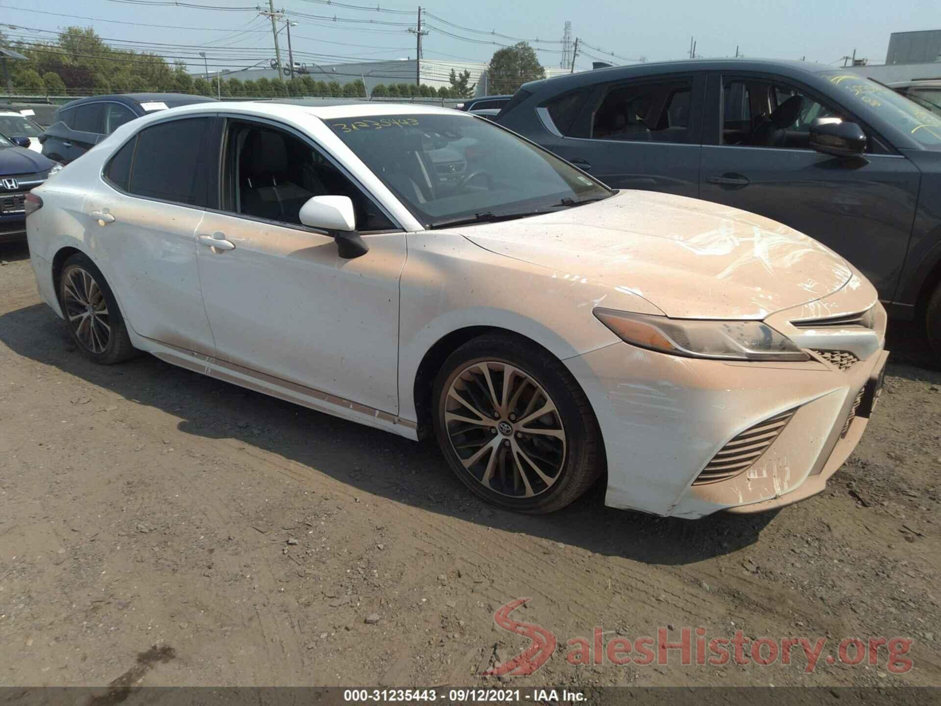 4T1B11HK5JU078314 2018 TOYOTA CAMRY