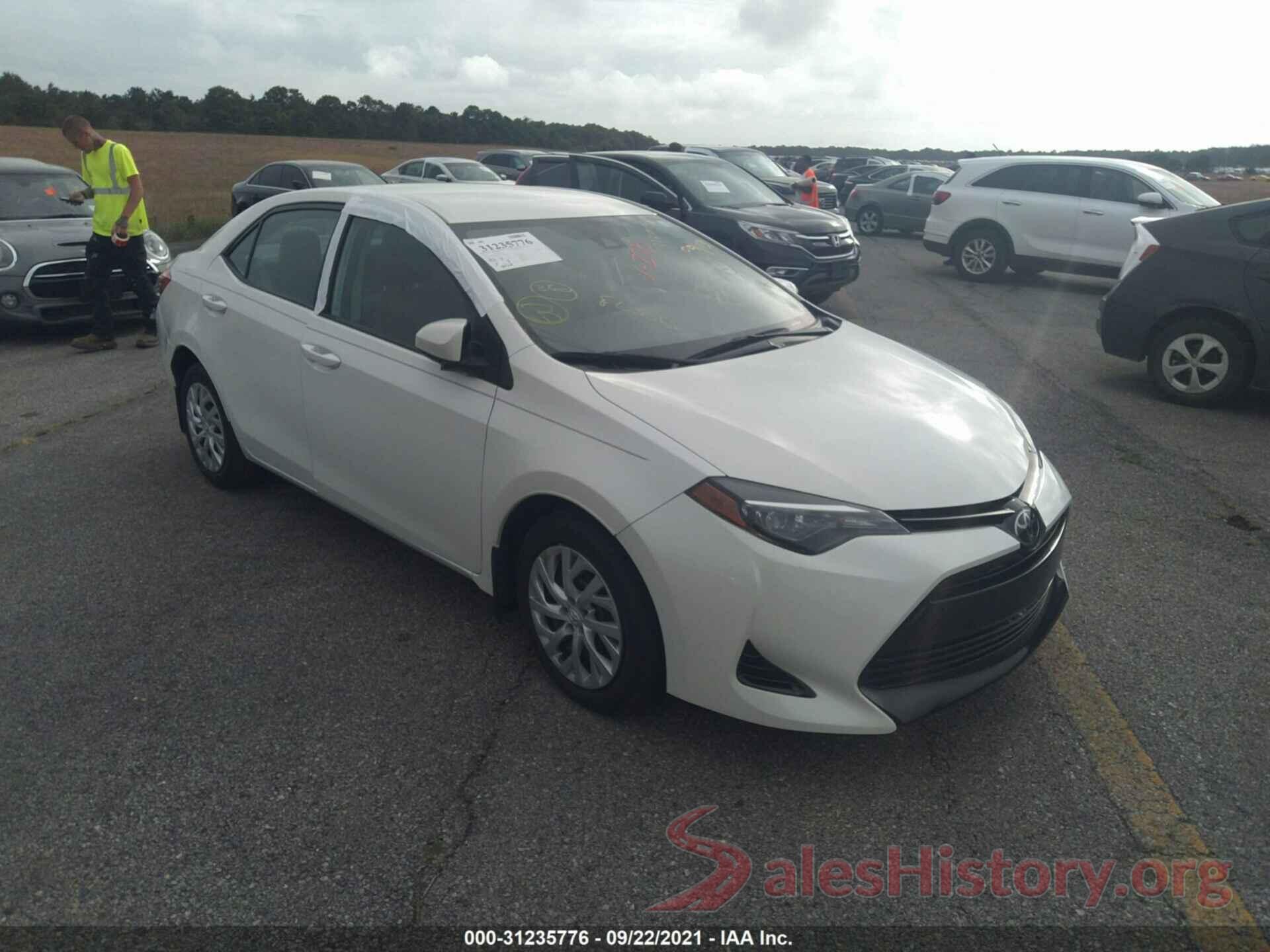 5YFBURHE0JP773298 2018 TOYOTA COROLLA