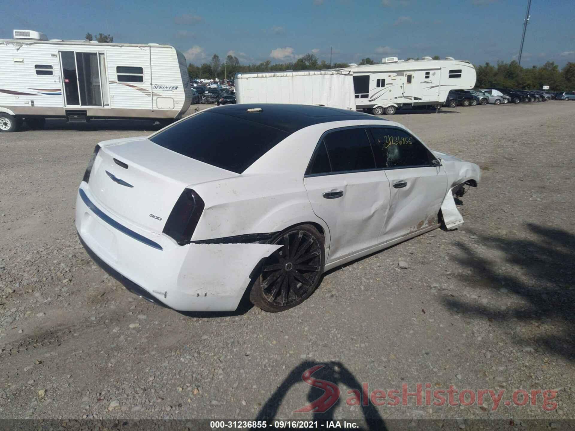 2C3CCAEG2KH559892 2019 CHRYSLER 300