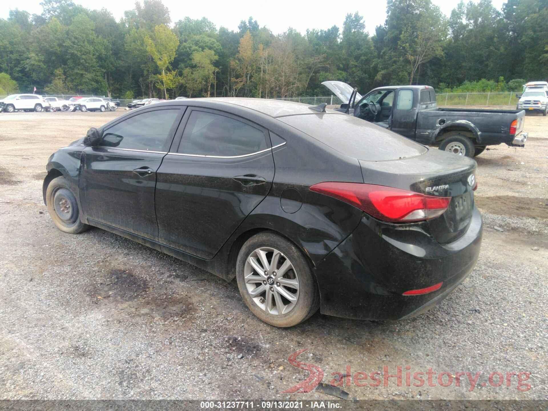 5NPD74LF9KH471039 2015 HYUNDAI ELANTRA