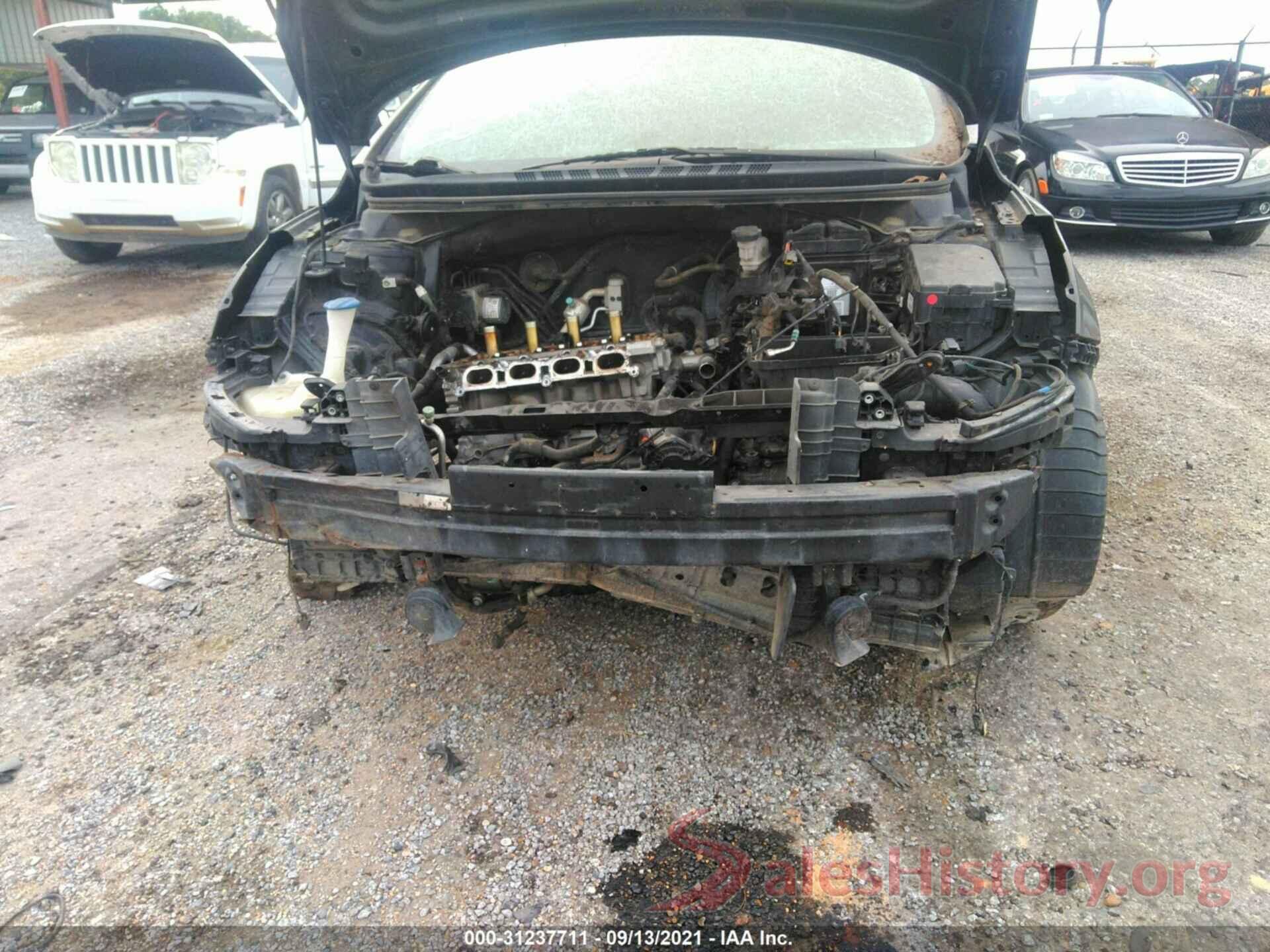 5NPD74LF9KH471039 2015 HYUNDAI ELANTRA