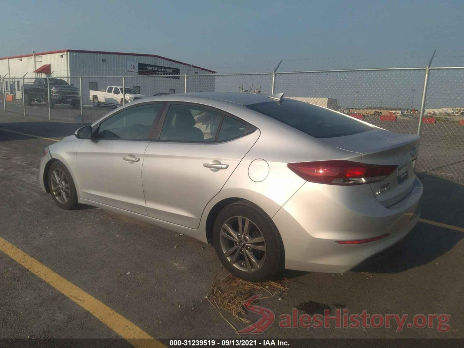 5NPD84LF4HH078409 2017 HYUNDAI ELANTRA