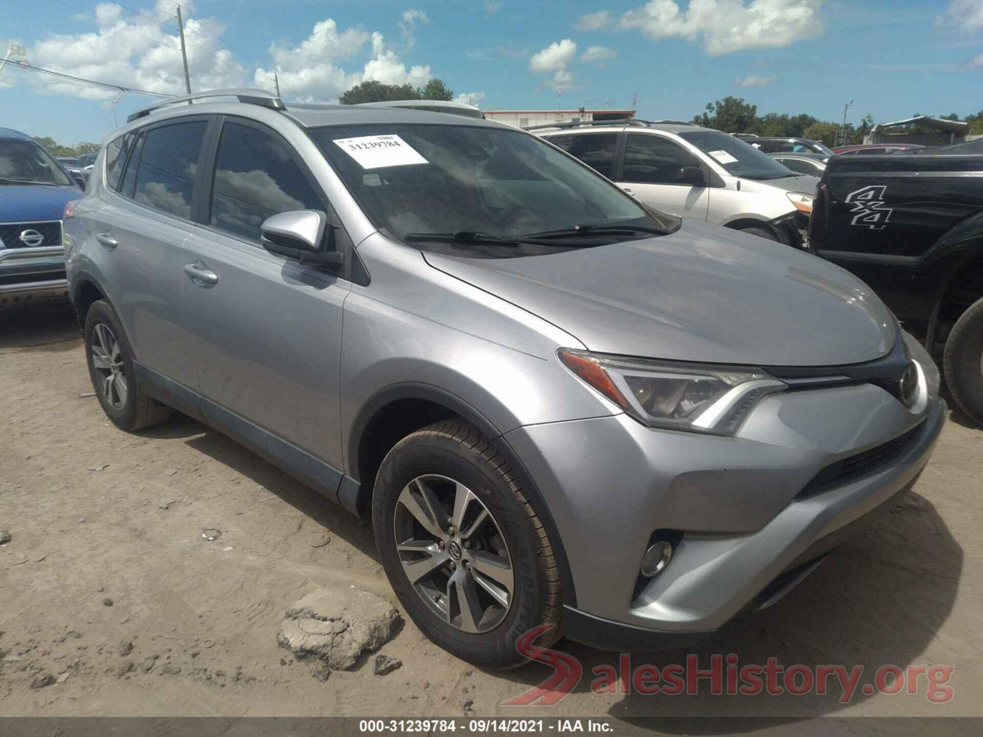 2T3WFREV3HW327159 2017 TOYOTA RAV4