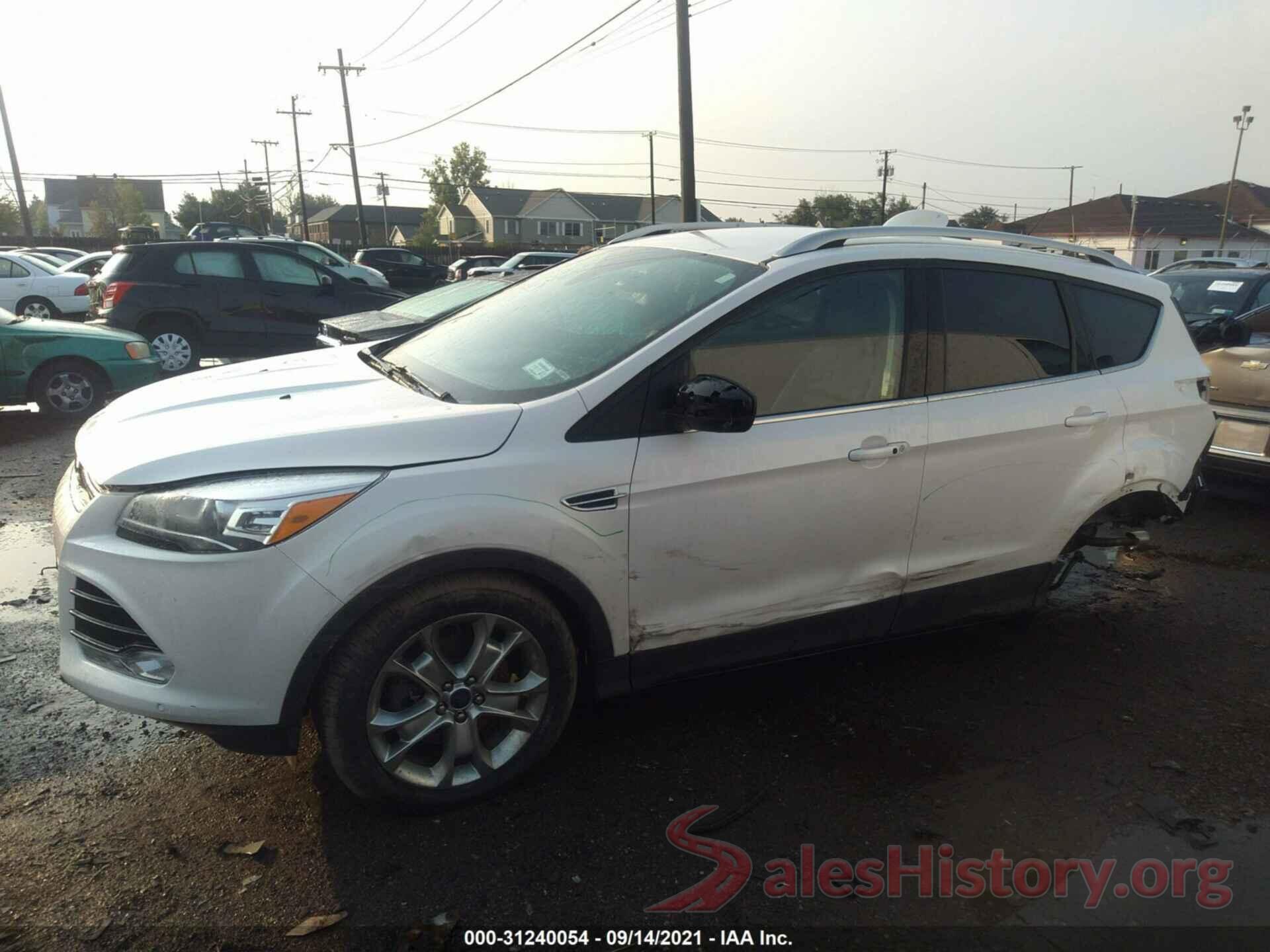 1FMCU9J9XGUC22580 2016 FORD ESCAPE