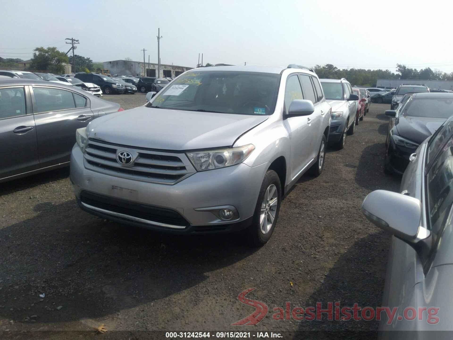 5TDBK3EH3DS213045 2013 TOYOTA HIGHLANDER