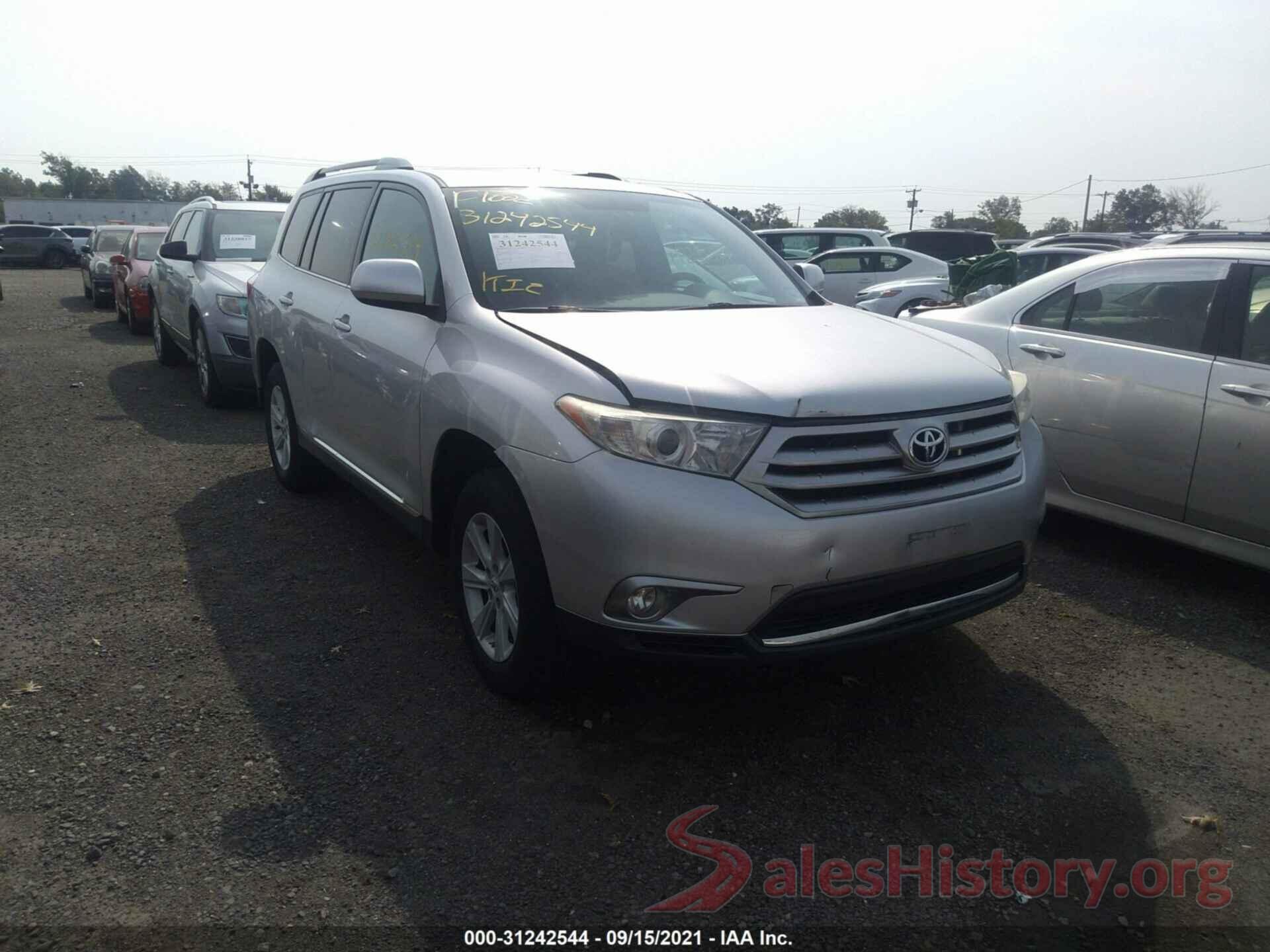 5TDBK3EH3DS213045 2013 TOYOTA HIGHLANDER