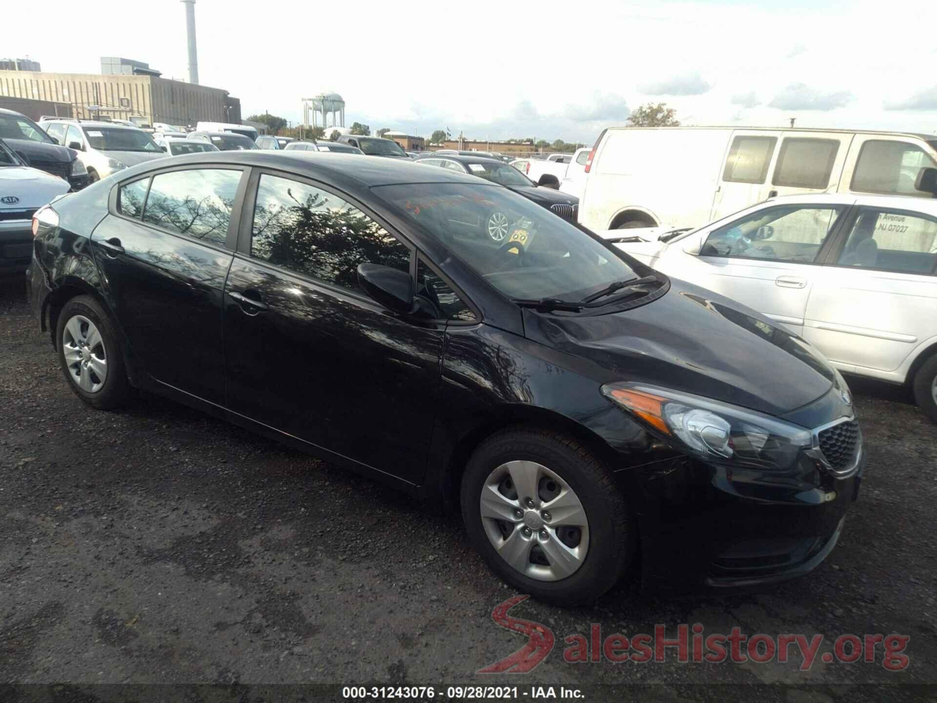 KNAFK4A61G5613592 2016 KIA FORTE