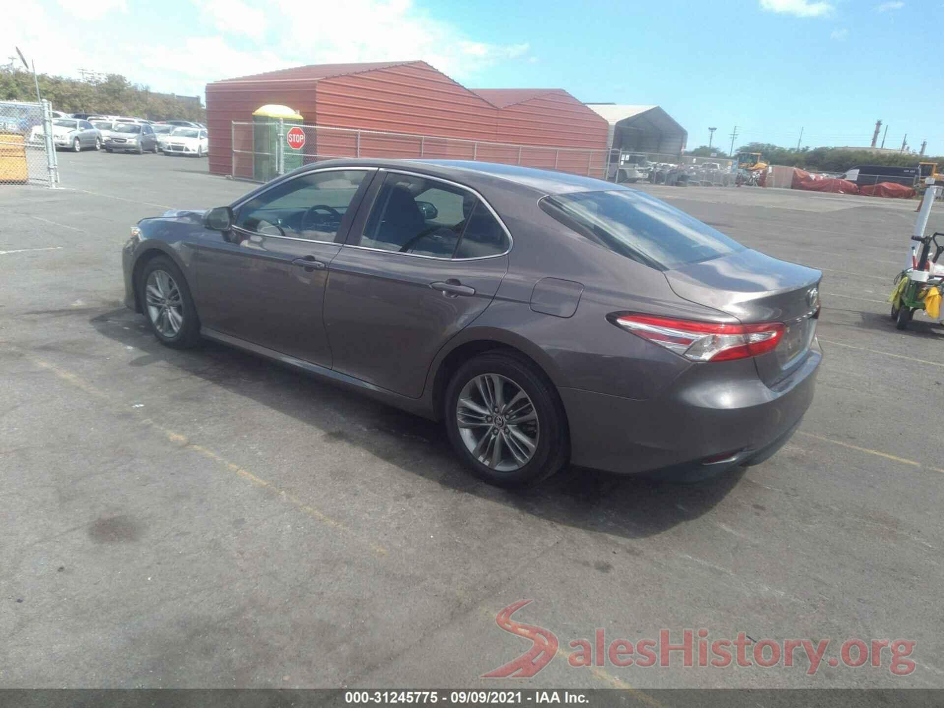 4T1B11HK8JU535178 2018 TOYOTA CAMRY