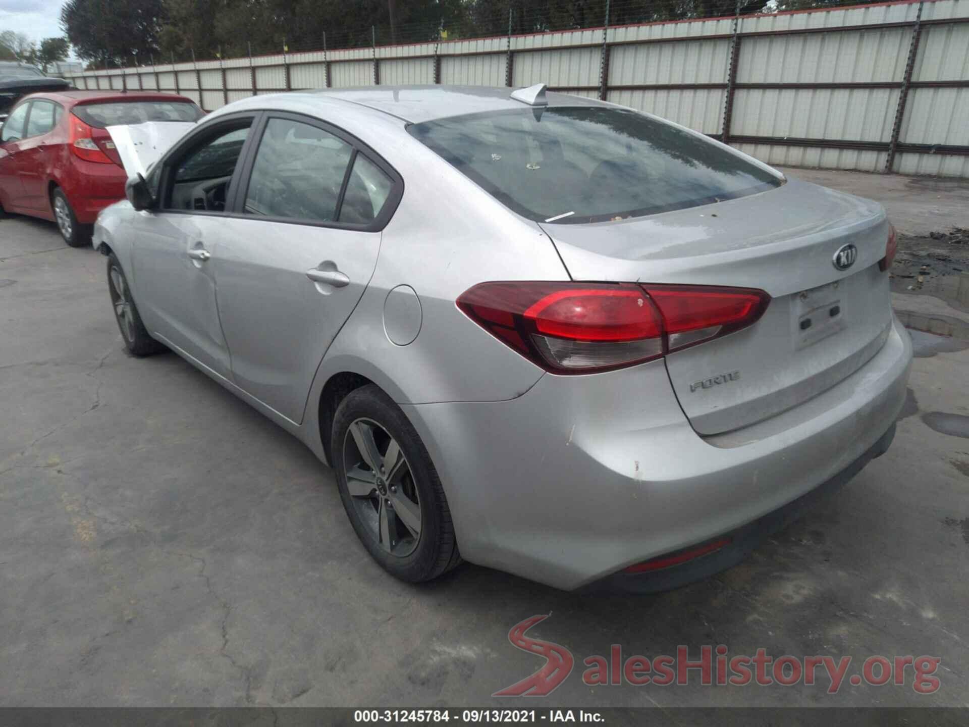 3KPFL4A78JE210617 2018 KIA FORTE