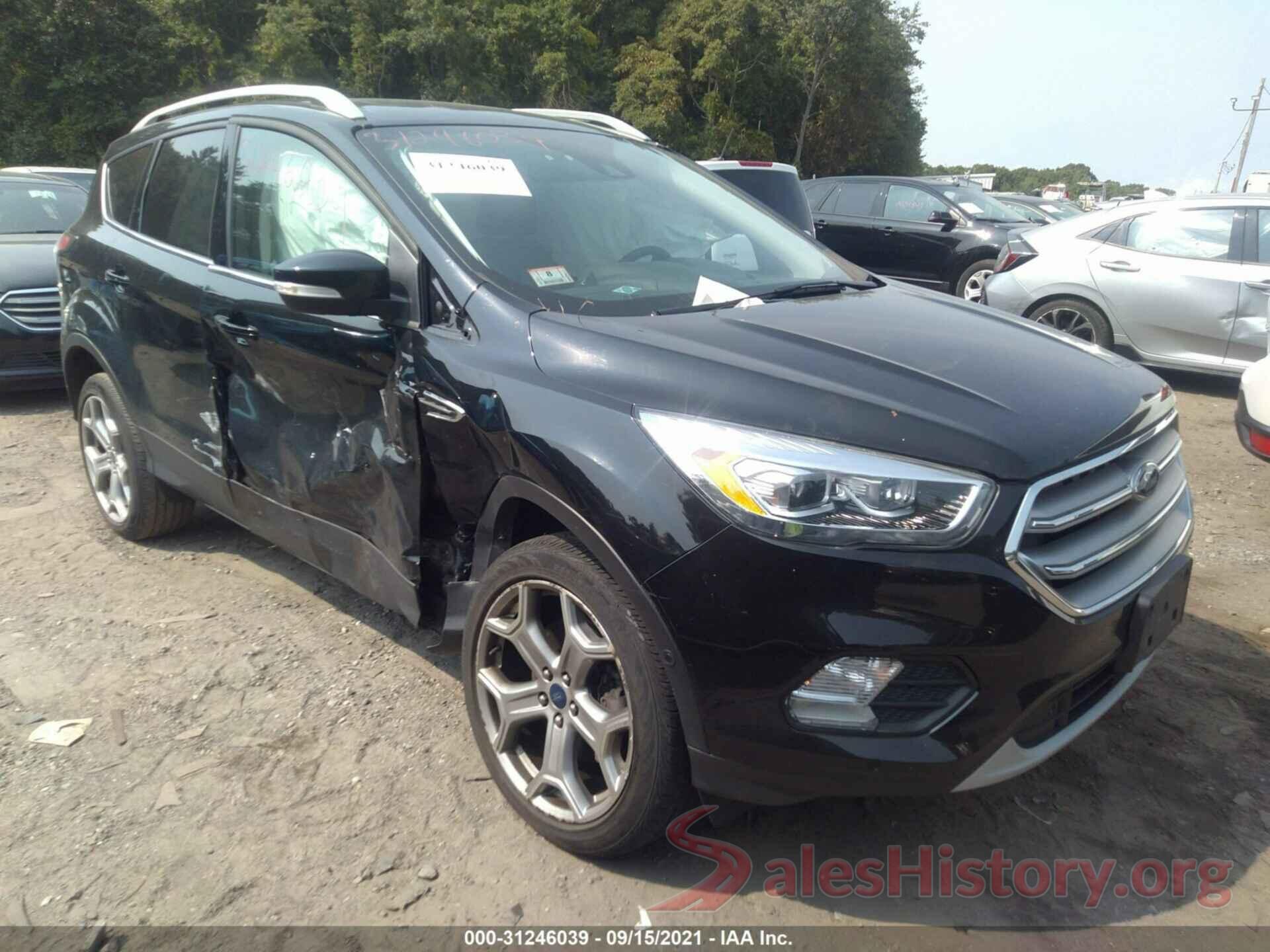 1FMCU9J95HUA26757 2017 FORD ESCAPE