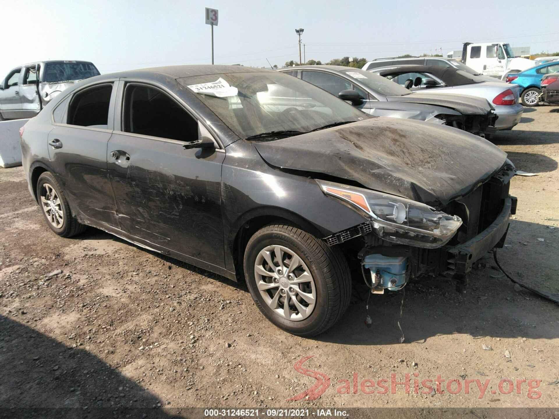 3KPF24AD8KE075763 2019 KIA FORTE