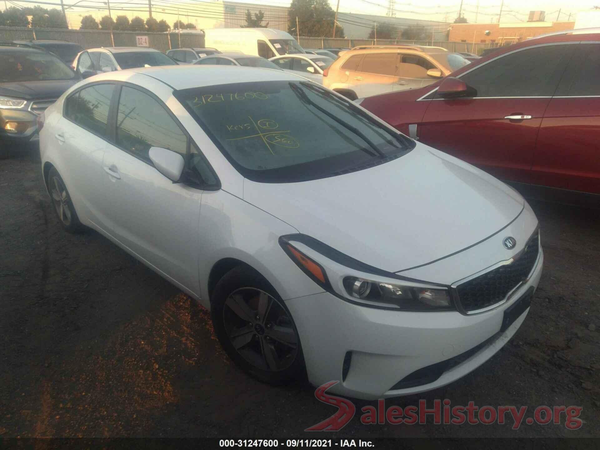 3KPFL4A72JE265287 2018 KIA FORTE