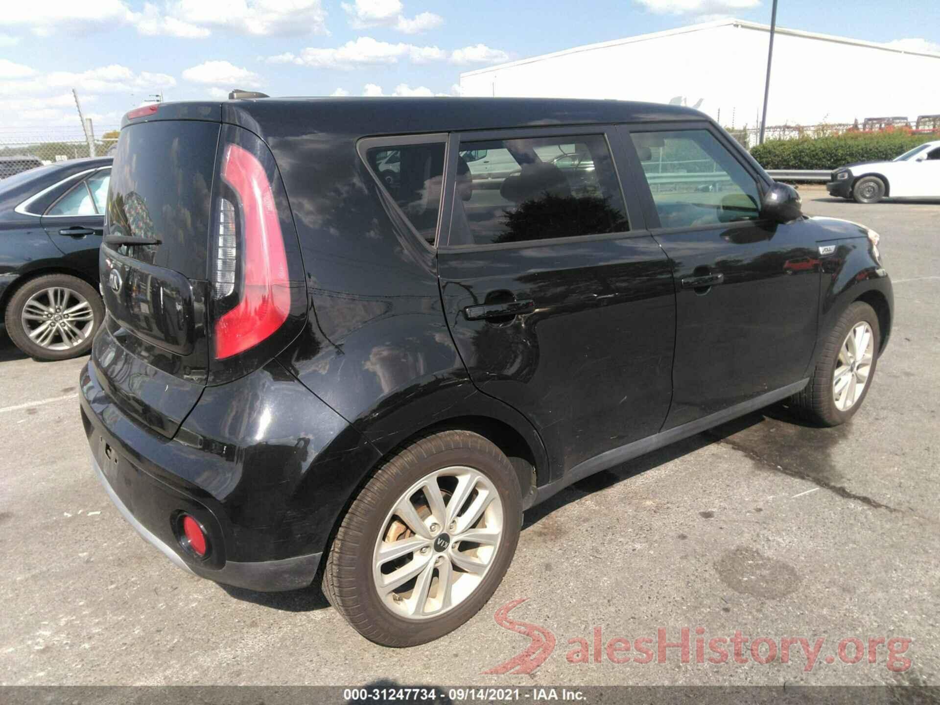 KNDJP3A51J7898225 2018 KIA SOUL