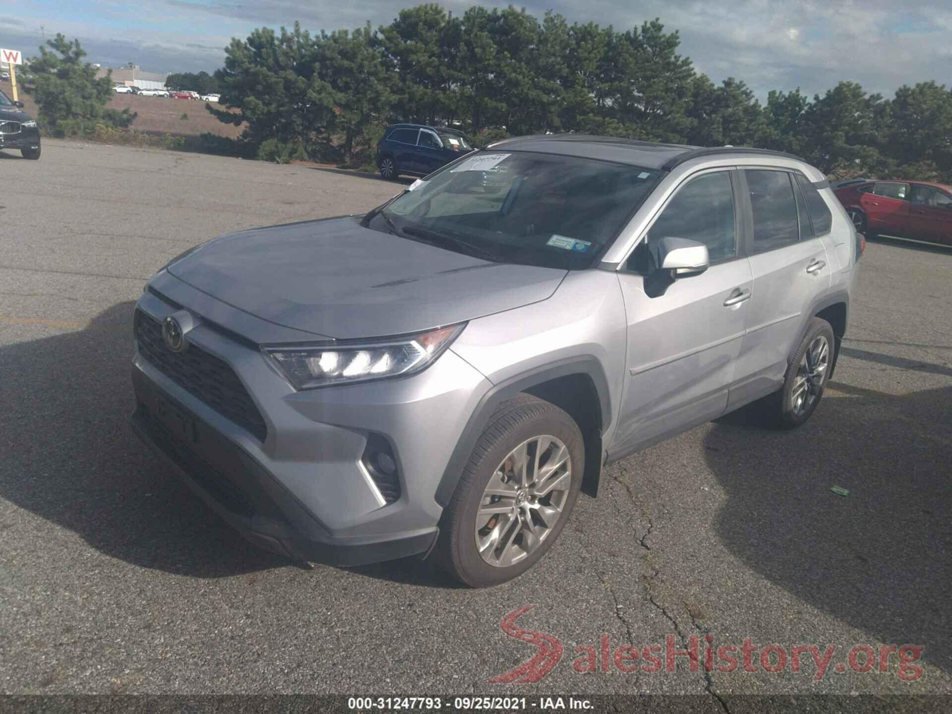 2T3A1RFV8LW090040 2020 TOYOTA RAV4