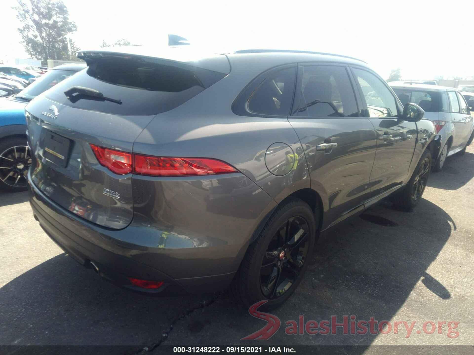 SADCL2BV6HA886019 2017 JAGUAR F-PACE