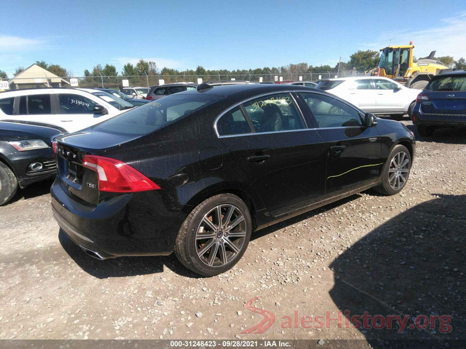 LYV402TM1JB173123 2018 VOLVO S60