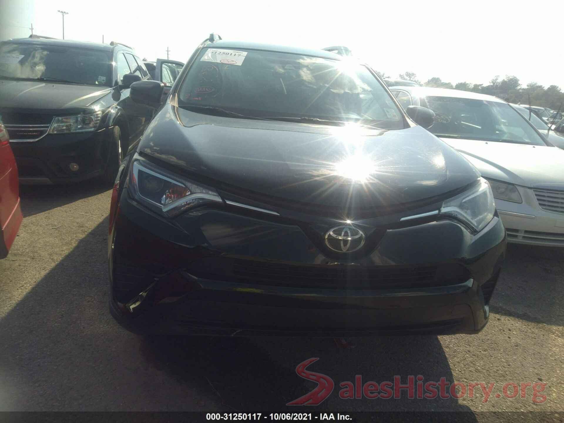 2T3ZFREV5JW455700 2018 TOYOTA RAV4