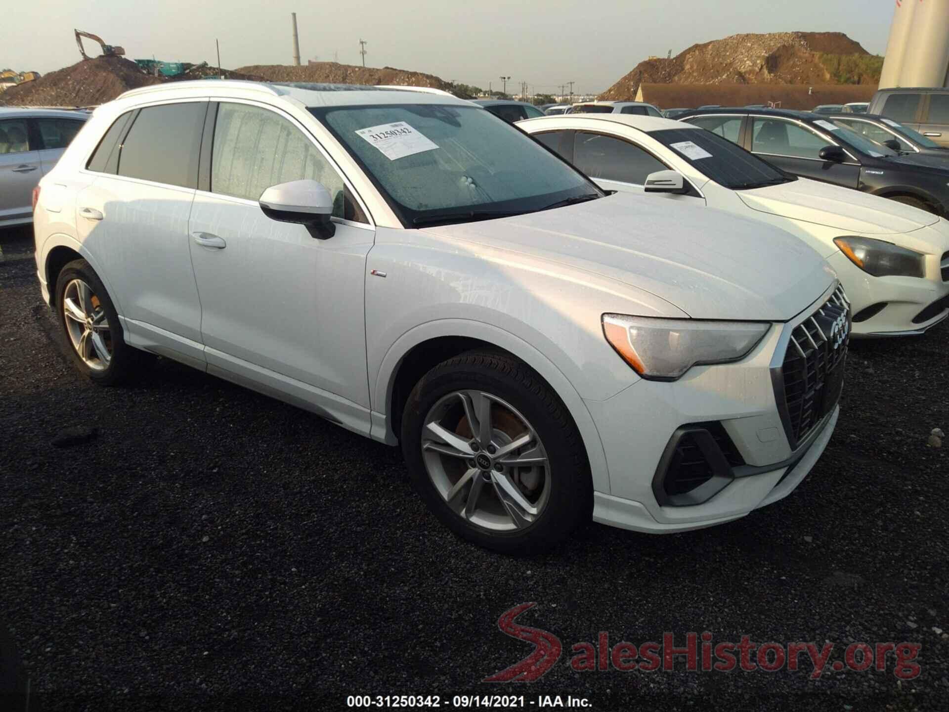 WA1DECF39M1025351 2021 AUDI Q3