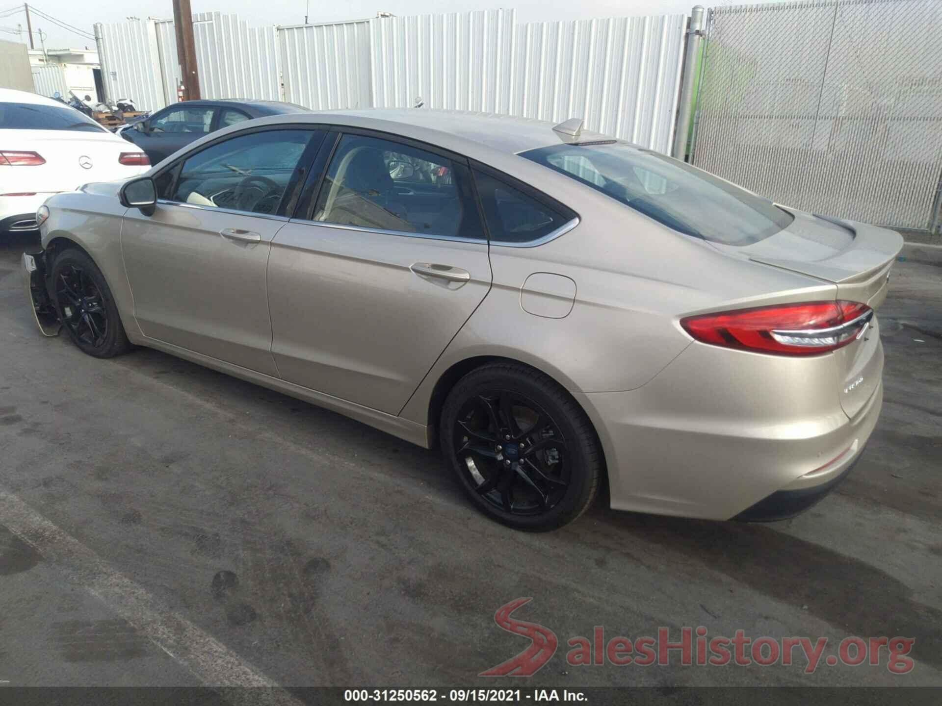 3FA6P0HD2KR152089 2019 FORD FUSION