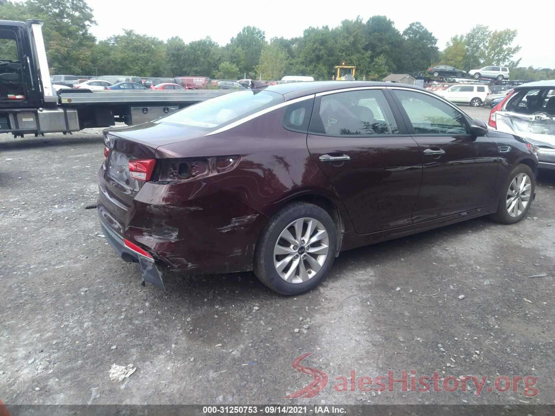 5XXGT4L33JG267300 2018 KIA OPTIMA