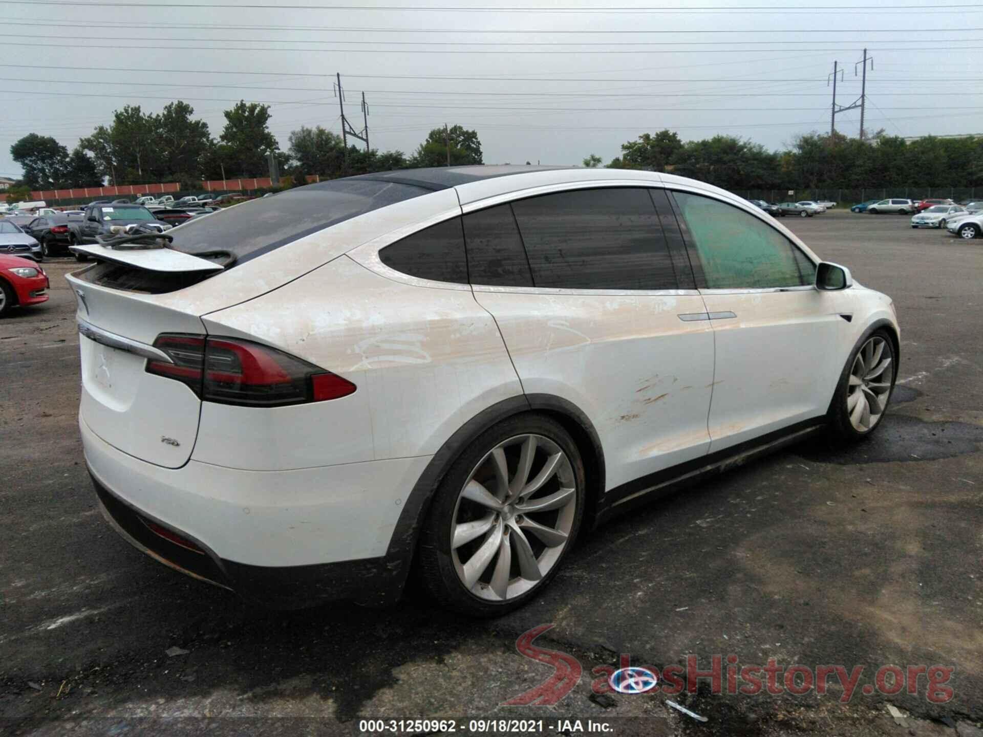 5YJXCBE20HF044489 2017 TESLA MODEL X